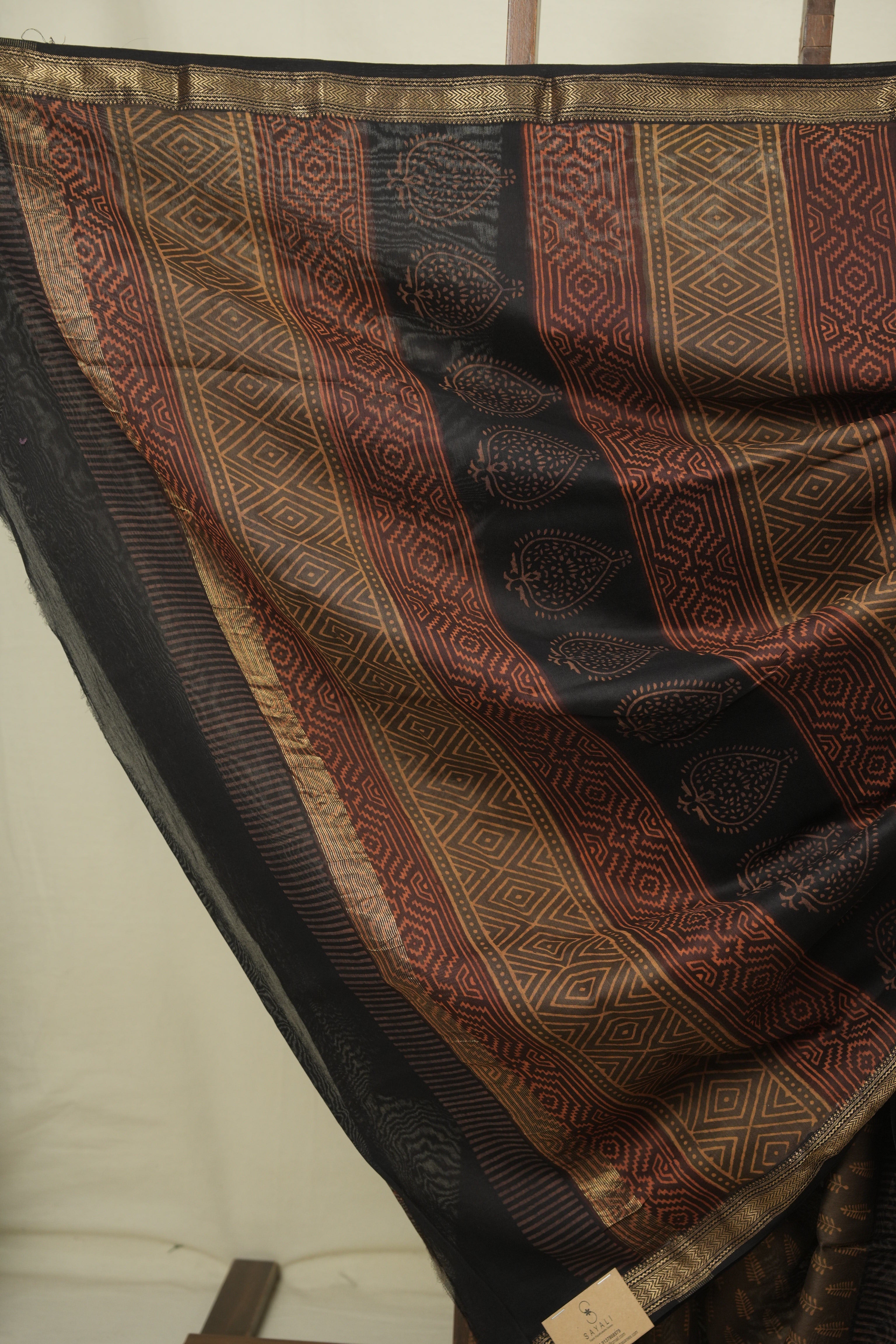 Brown HBP Cotton Silk Saree With Maheshwari Border - SRBCSS1800