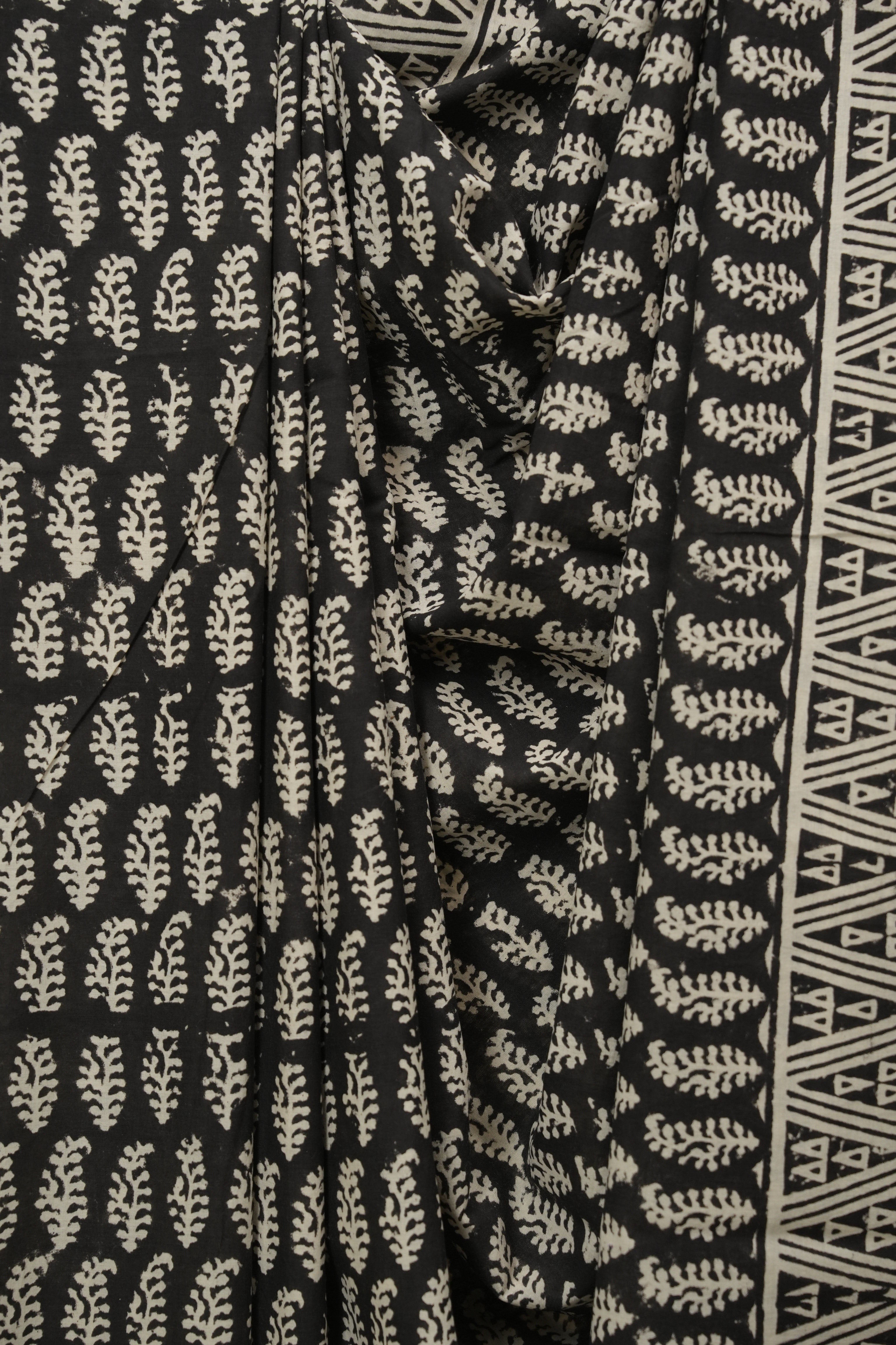 Black HBP Cotton Saree - SRBCS3388