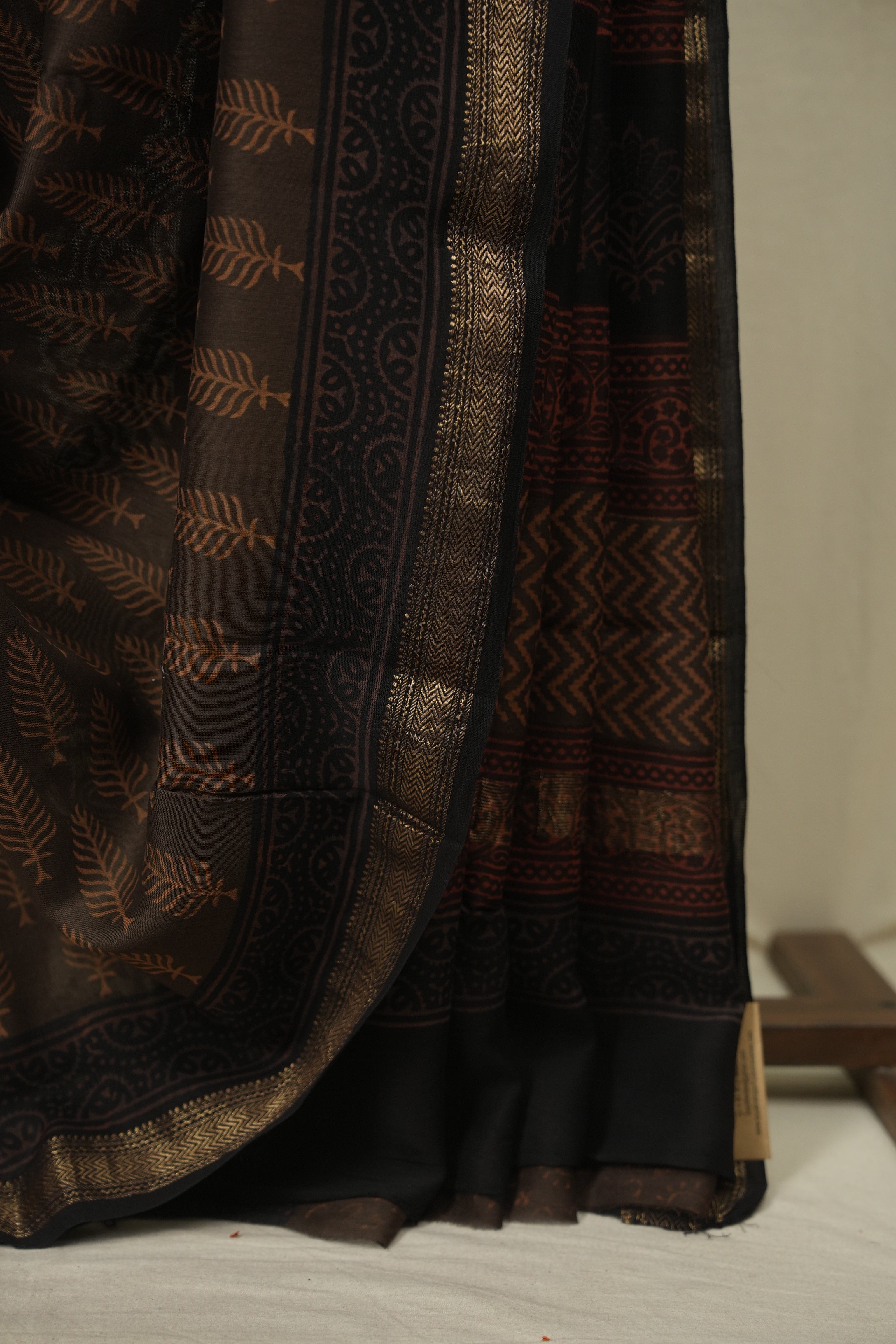 Brown HBP Cotton Silk Saree With Maheshwari Border - SRBCSS1802