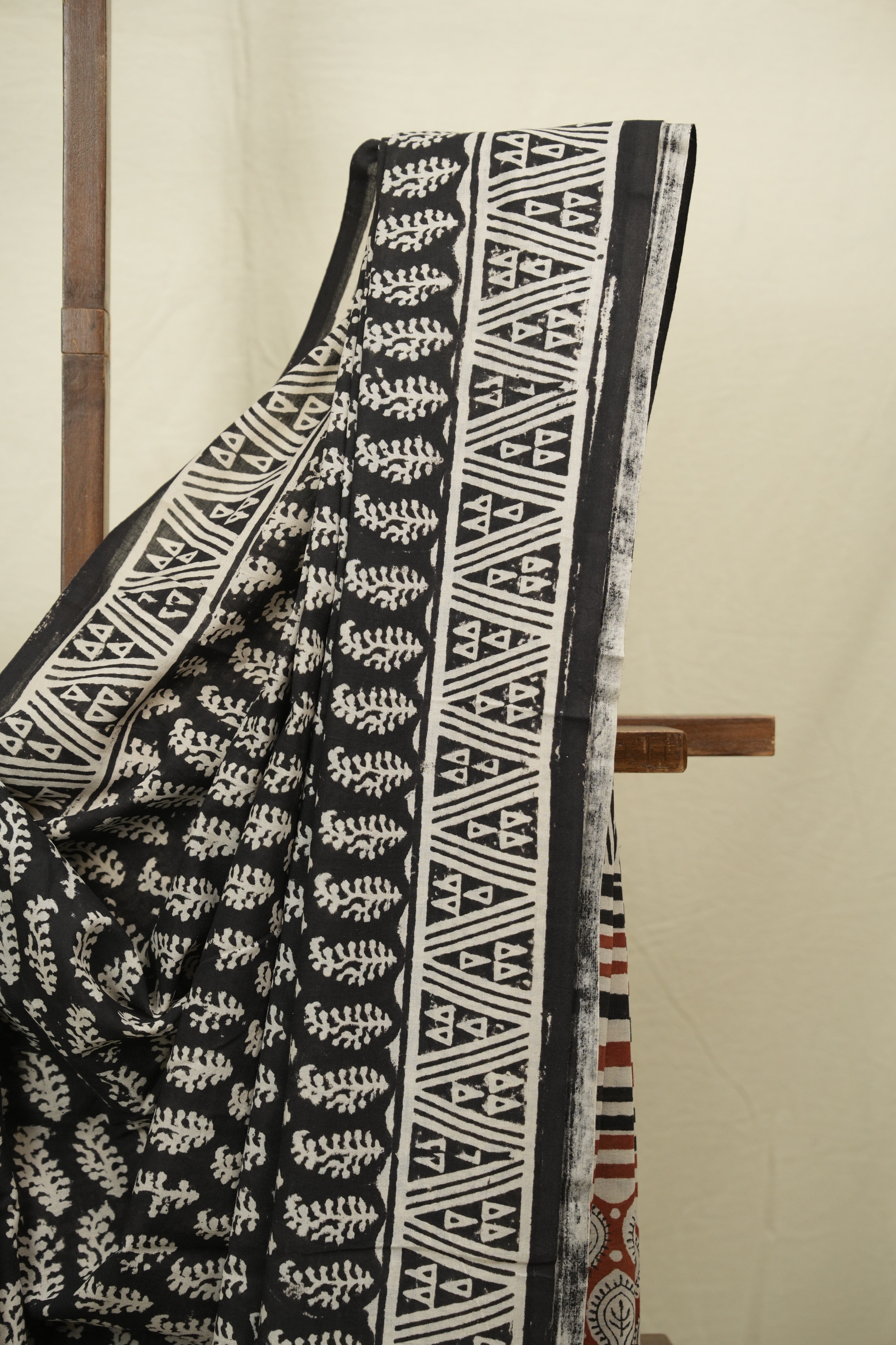 Black HBP Cotton Saree - SRBCS3388