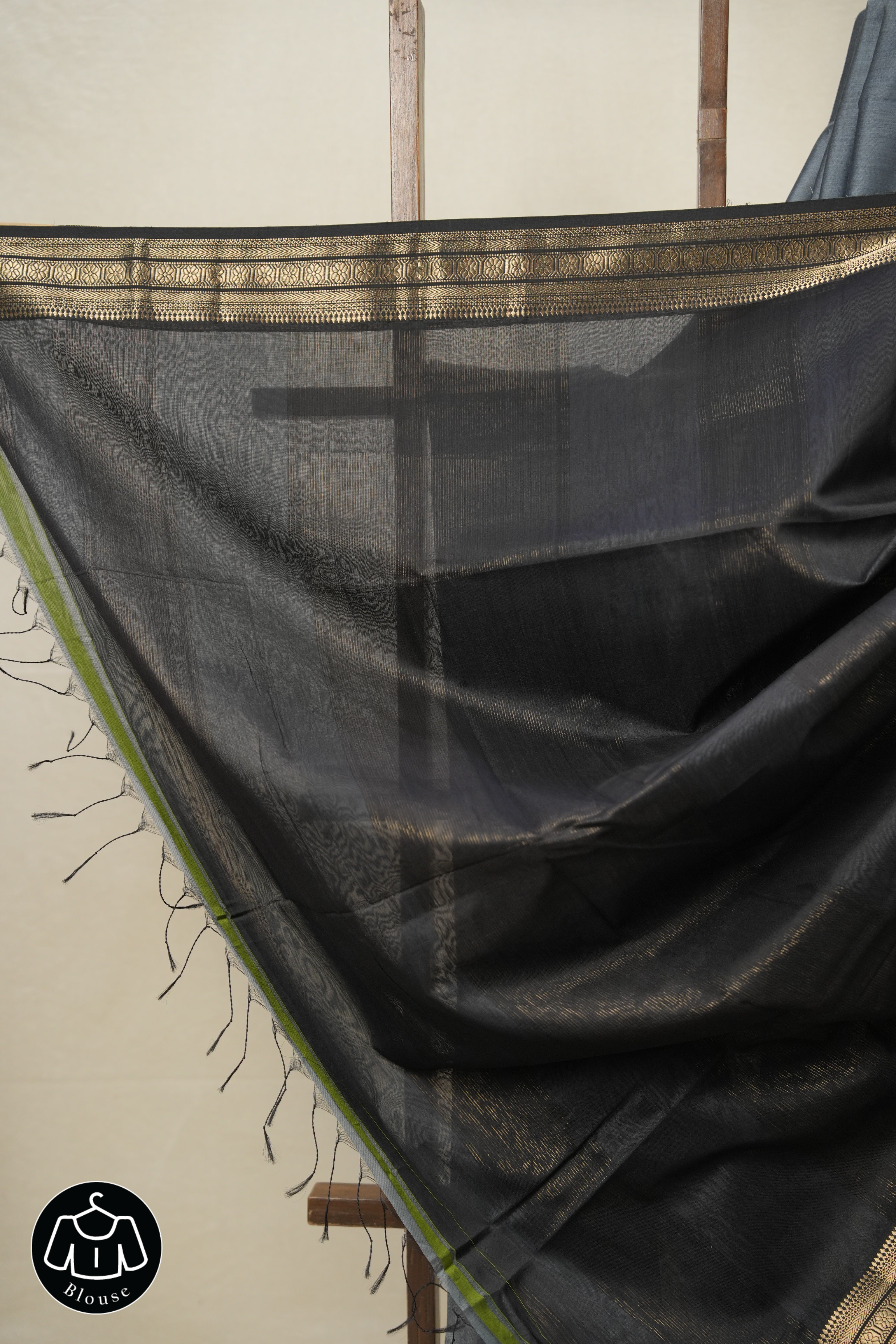 Grey Maheshwari Saree - SRGMS896