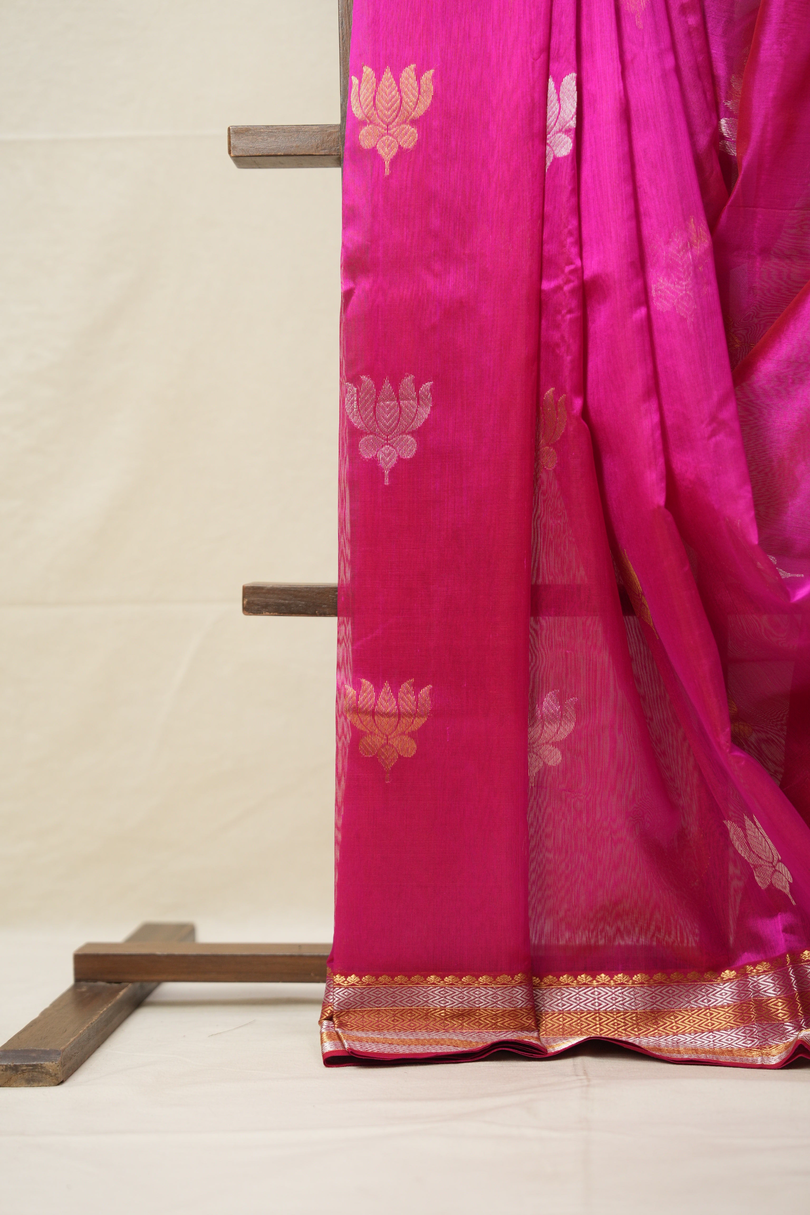 Rani Lotus Buttas Chanderi Sarees Saree - SRRLBCSS438