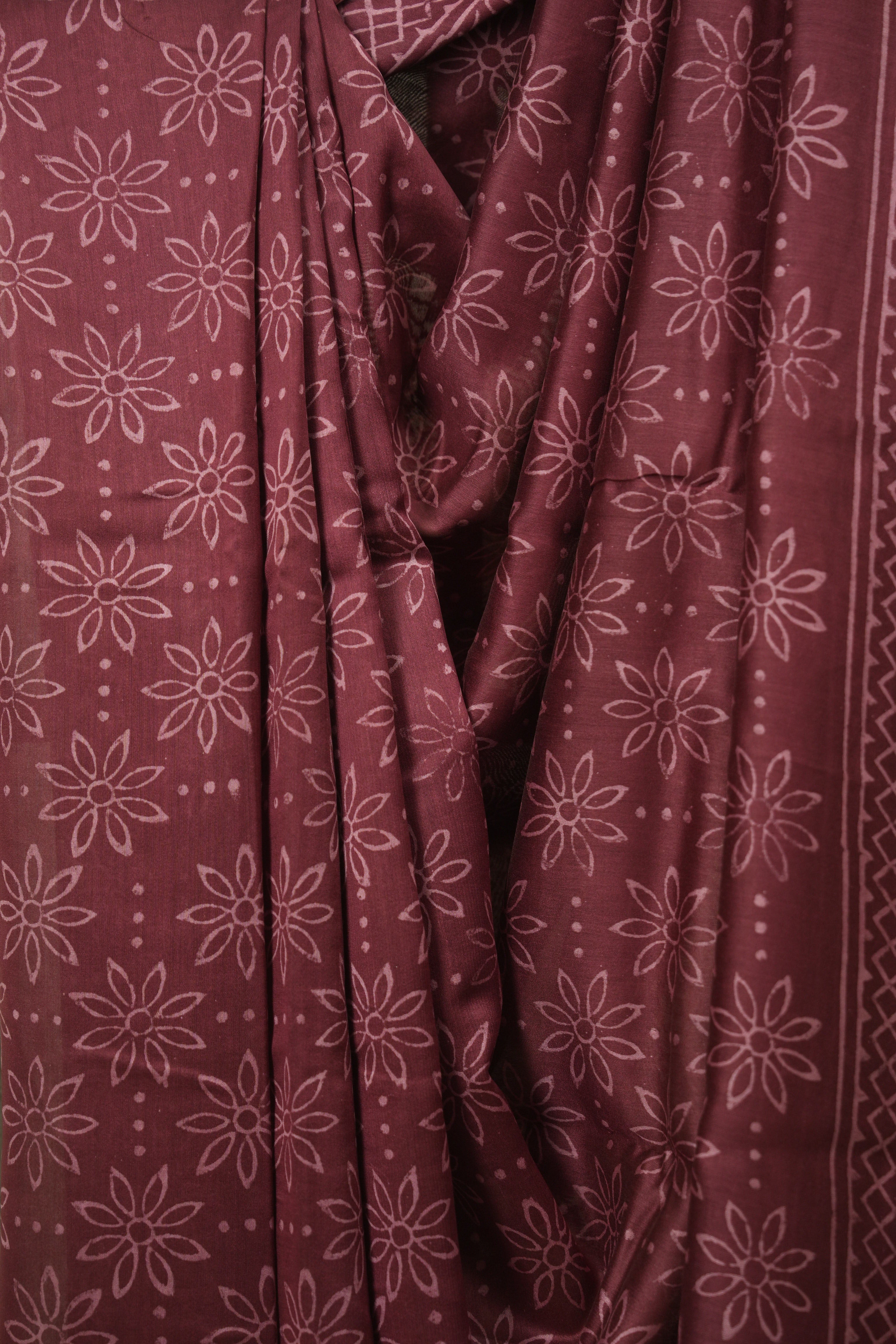 Maroon HBP Cotton Silk Saree With Chanderi Border - SRMCSS1795