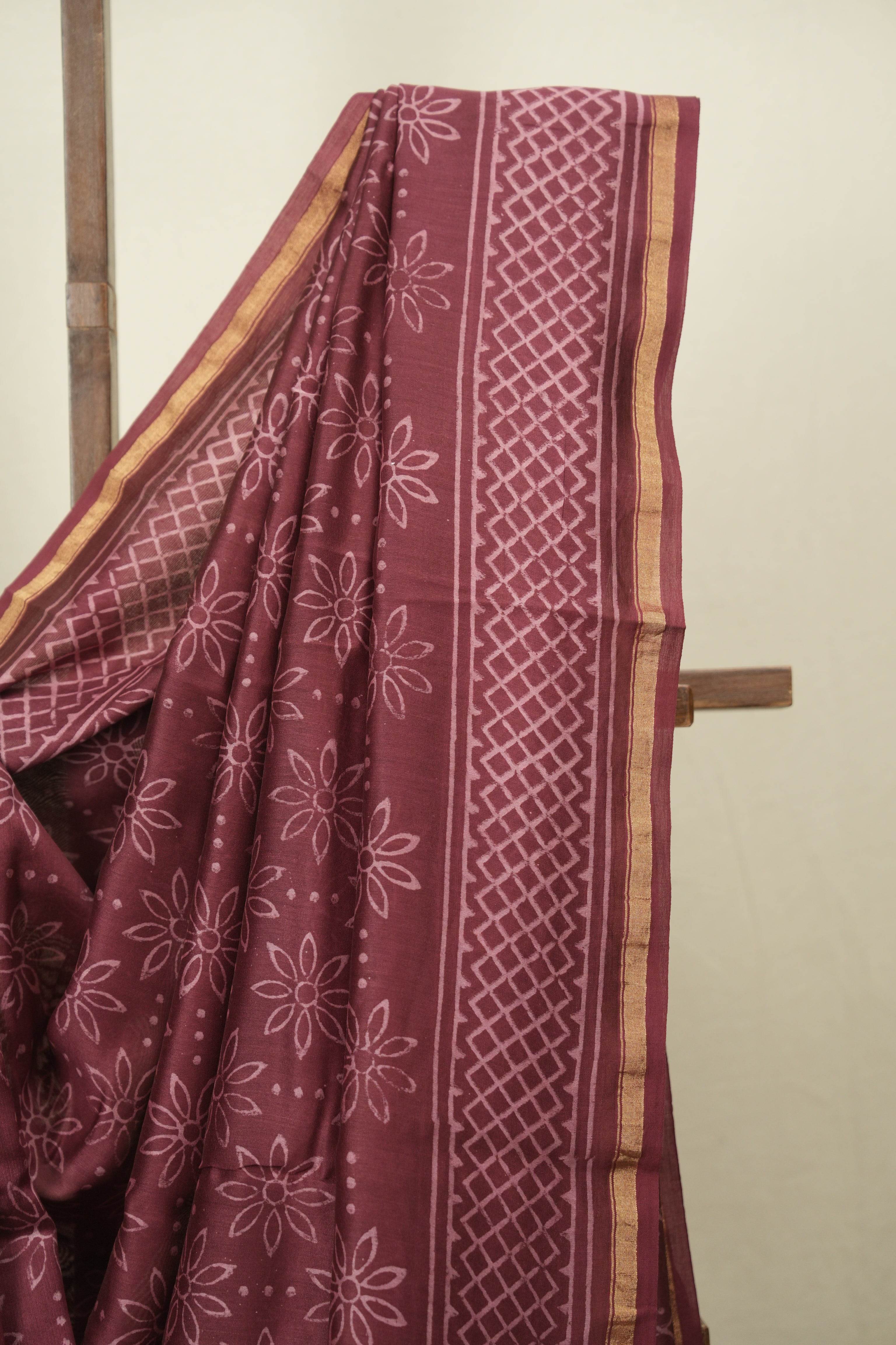 Maroon HBP Cotton Silk Saree With Chanderi Border - SRMCSS1795
