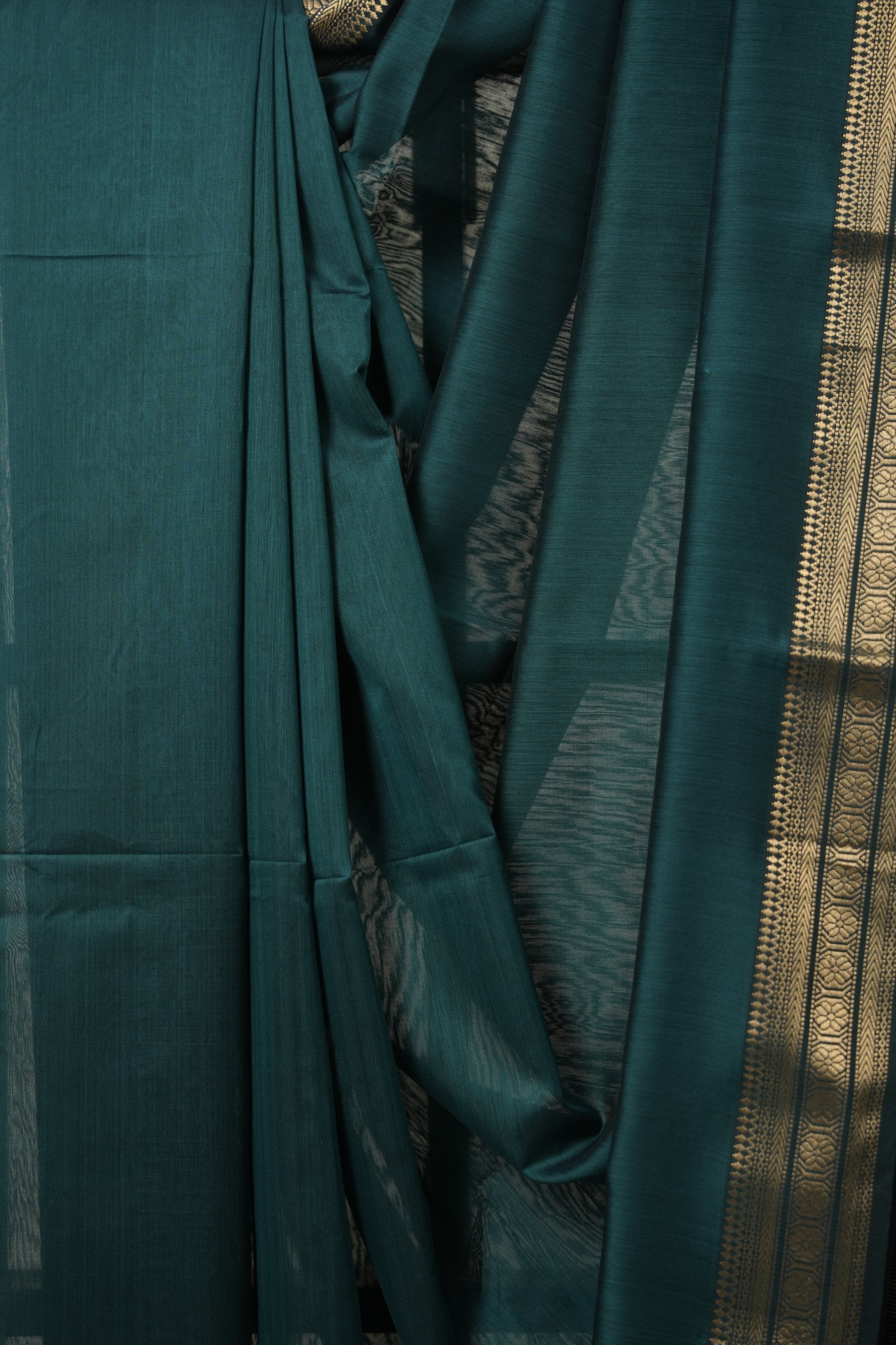 Peacock Green Maheshwari Saree - SRPGMS898