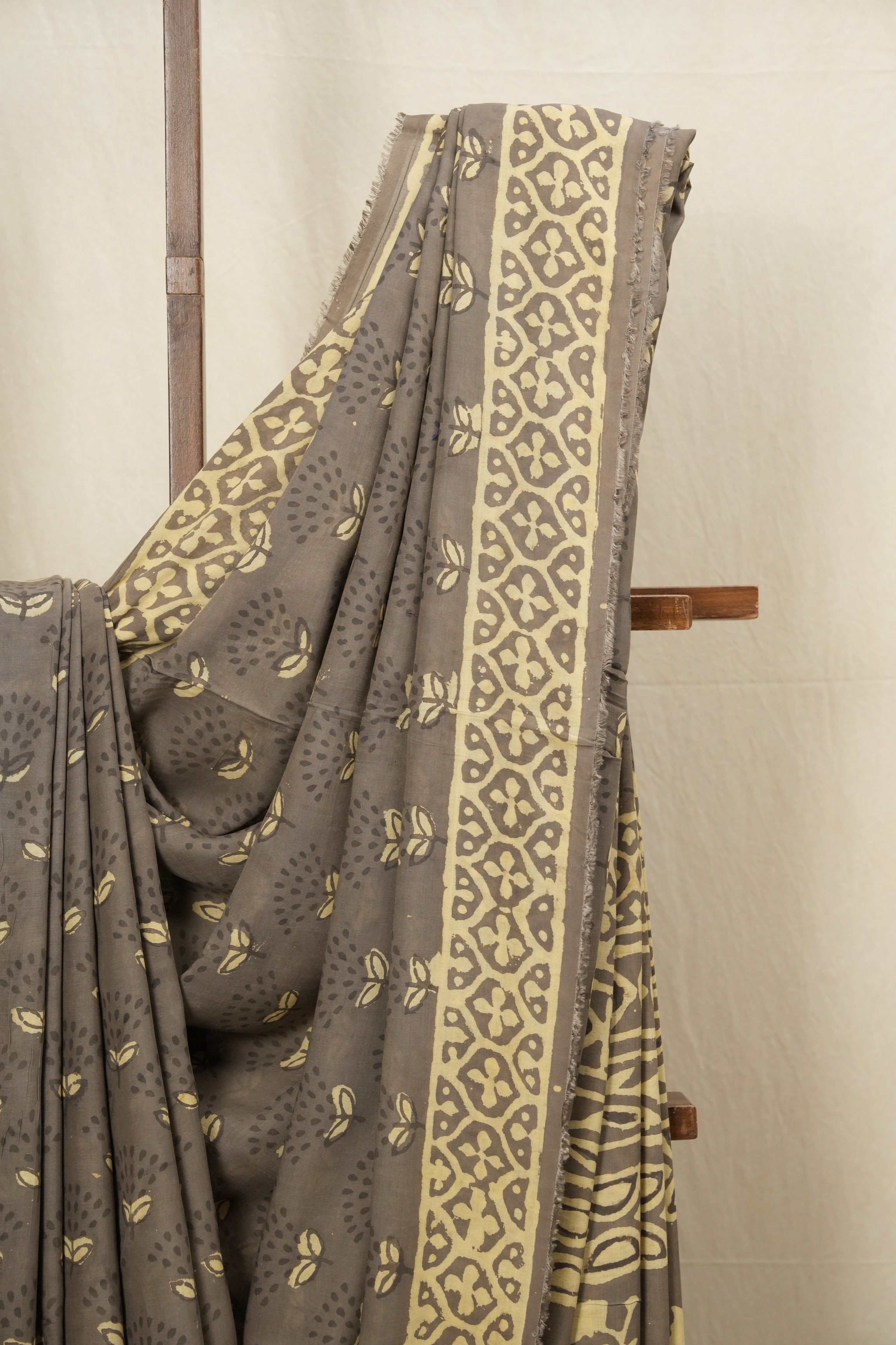 Kashish HBP Modal Silk Saree - SRKMSS352