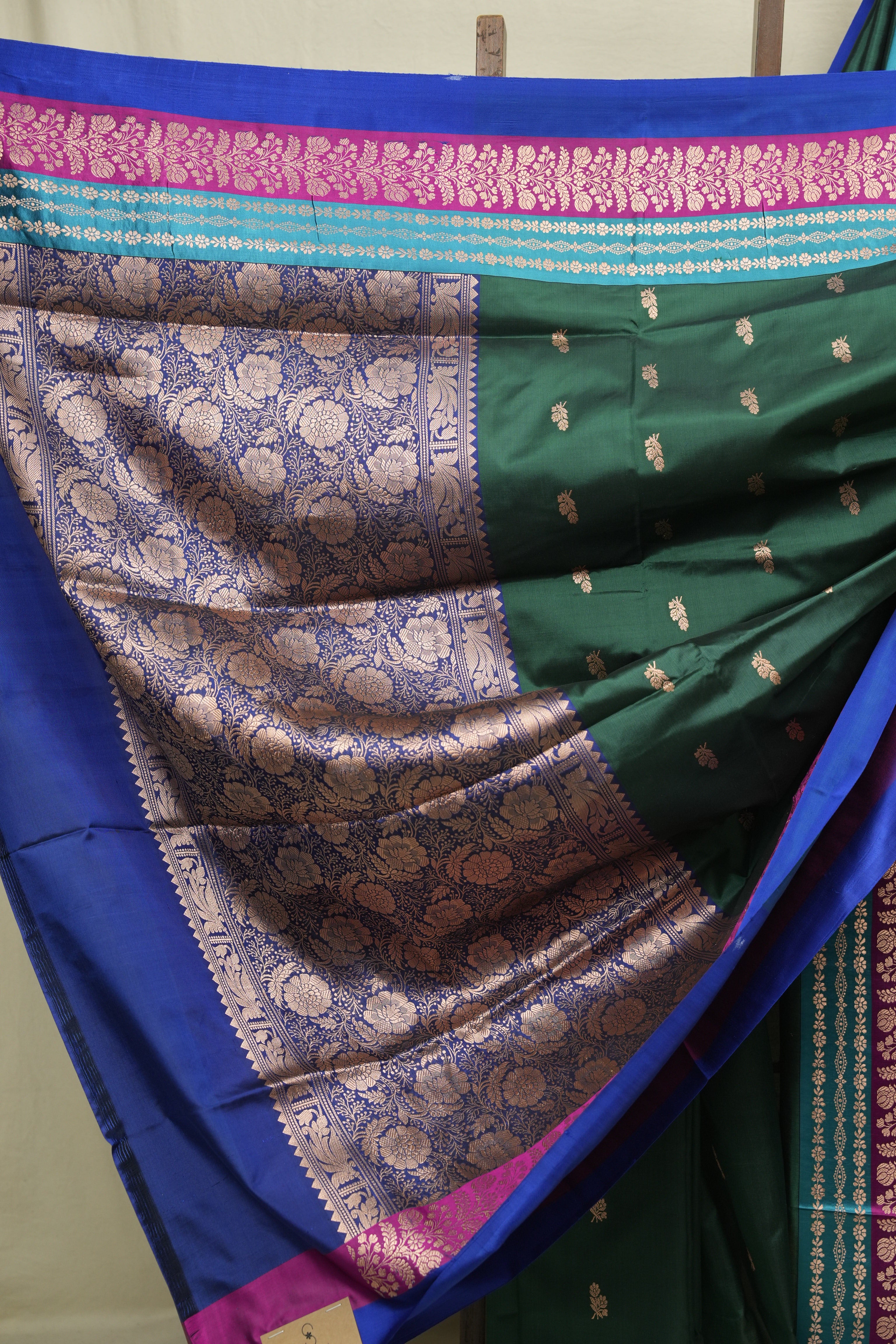 Green Banarasi Silk Saree - SRGBSS955