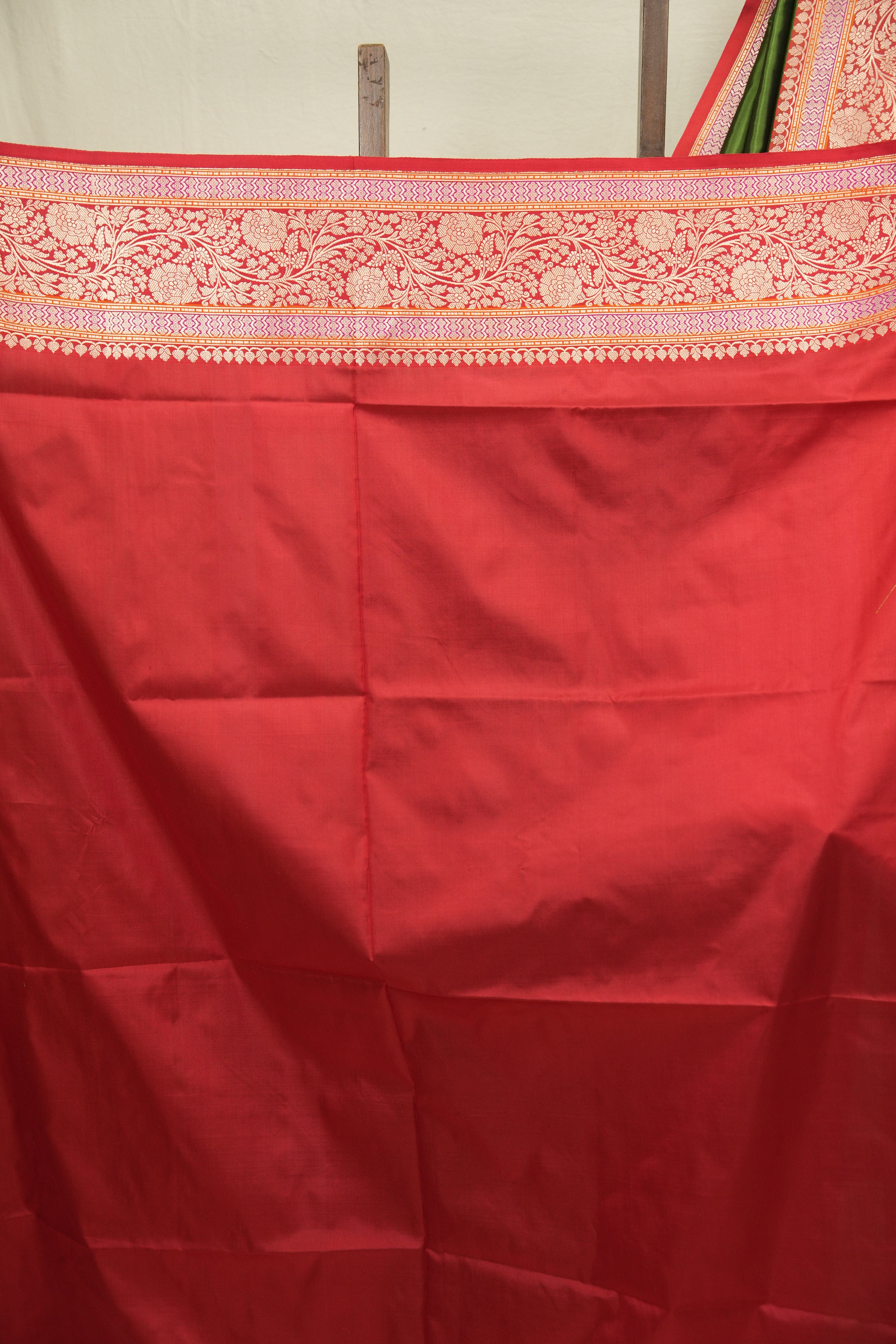 Mehendi Banarasi Silk Saree - SRMBSS954