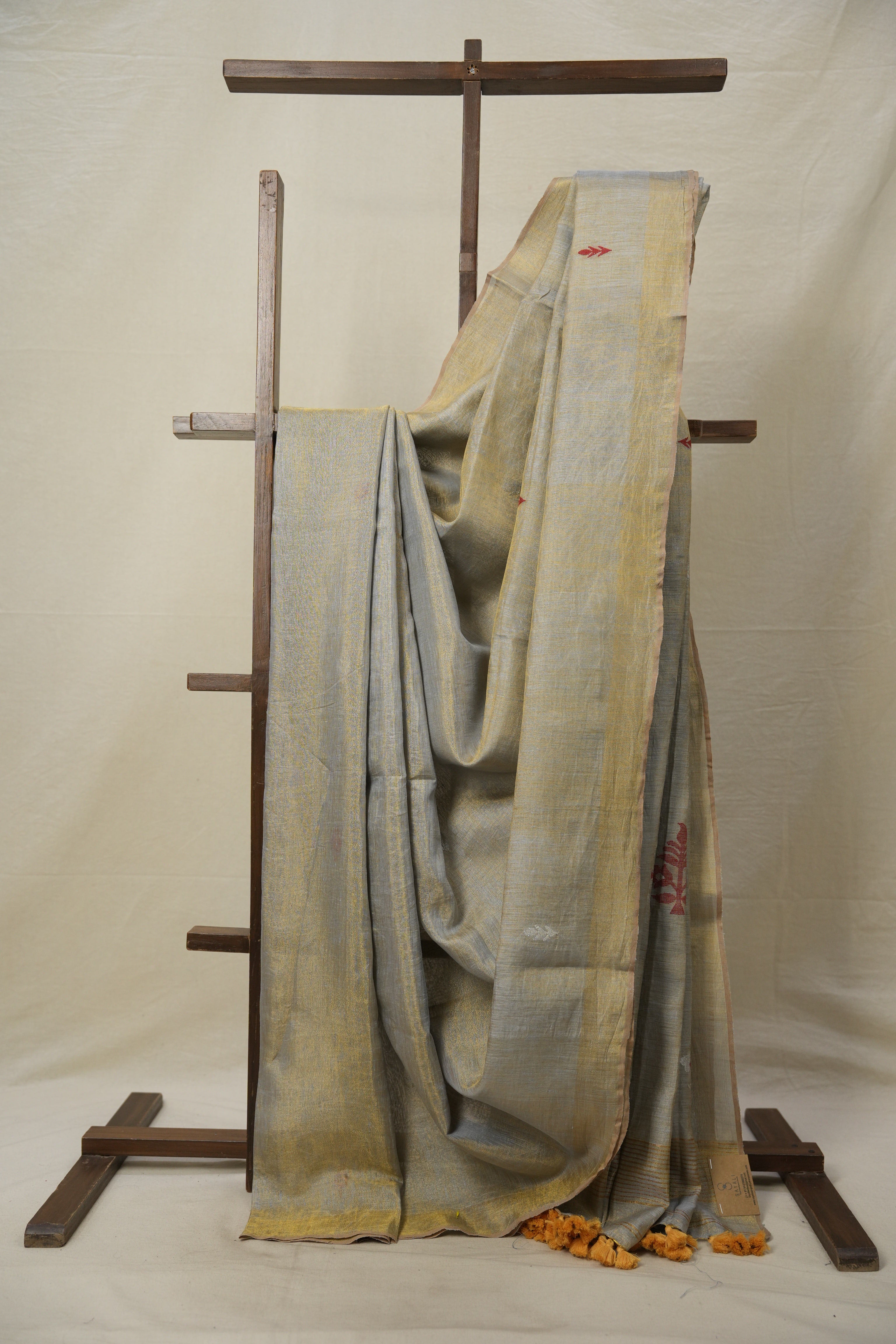 Grey Gold Tissue Linen Jamdani Saree - SRGTLJS223