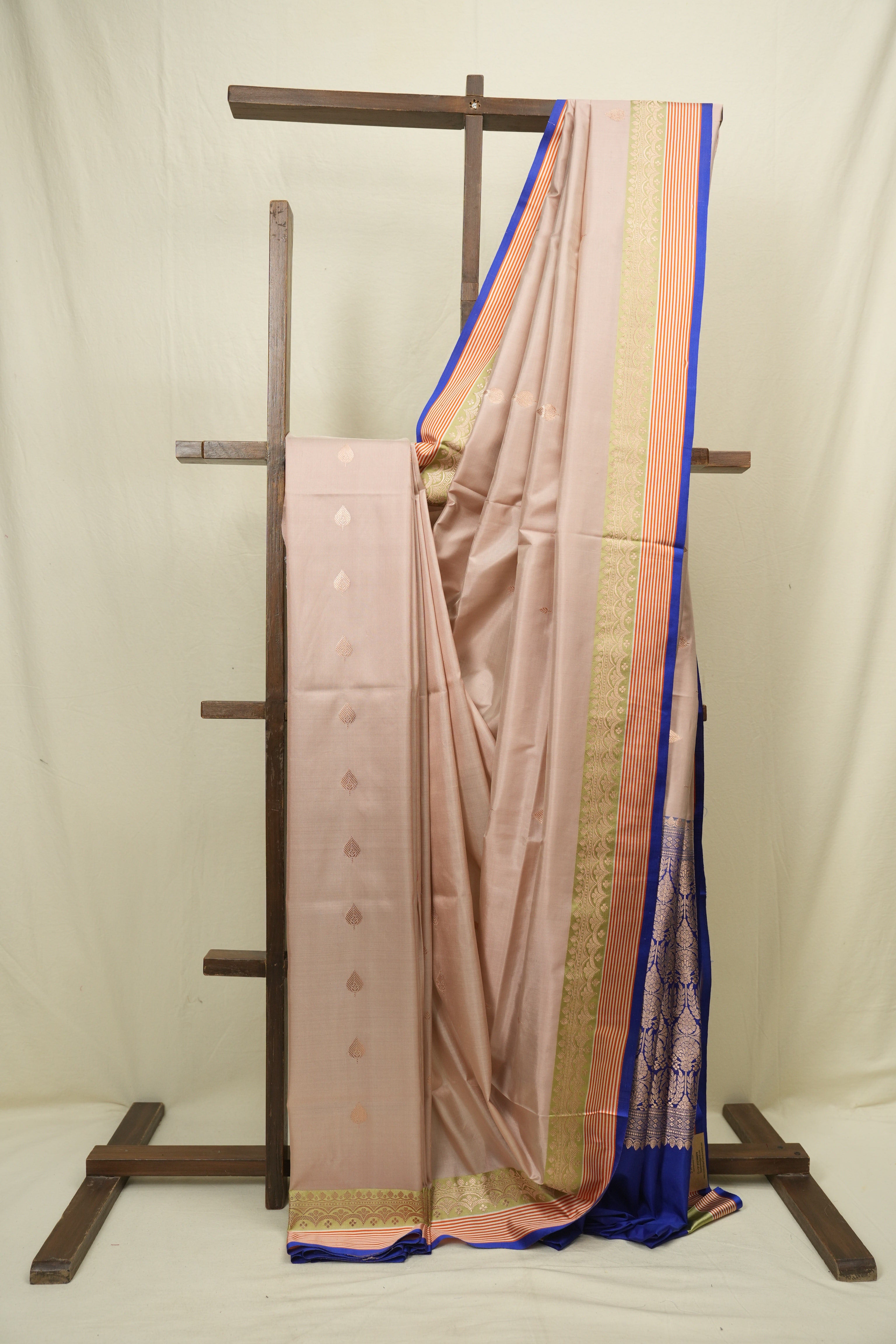 Powder Pink Banarasi Silk Saree - SRPPBSS949