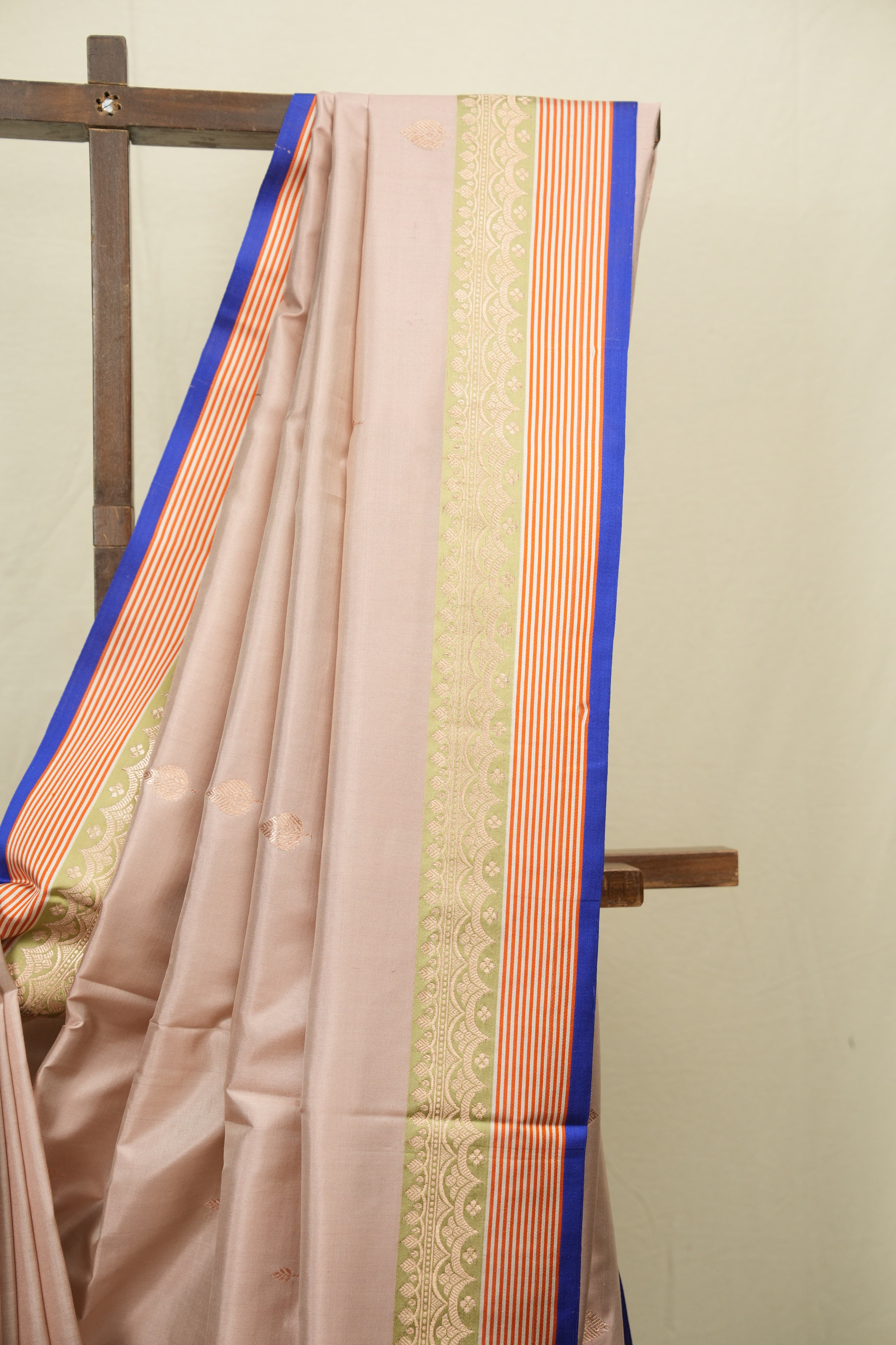 Powder Pink Banarasi Silk Saree - SRPPBSS949