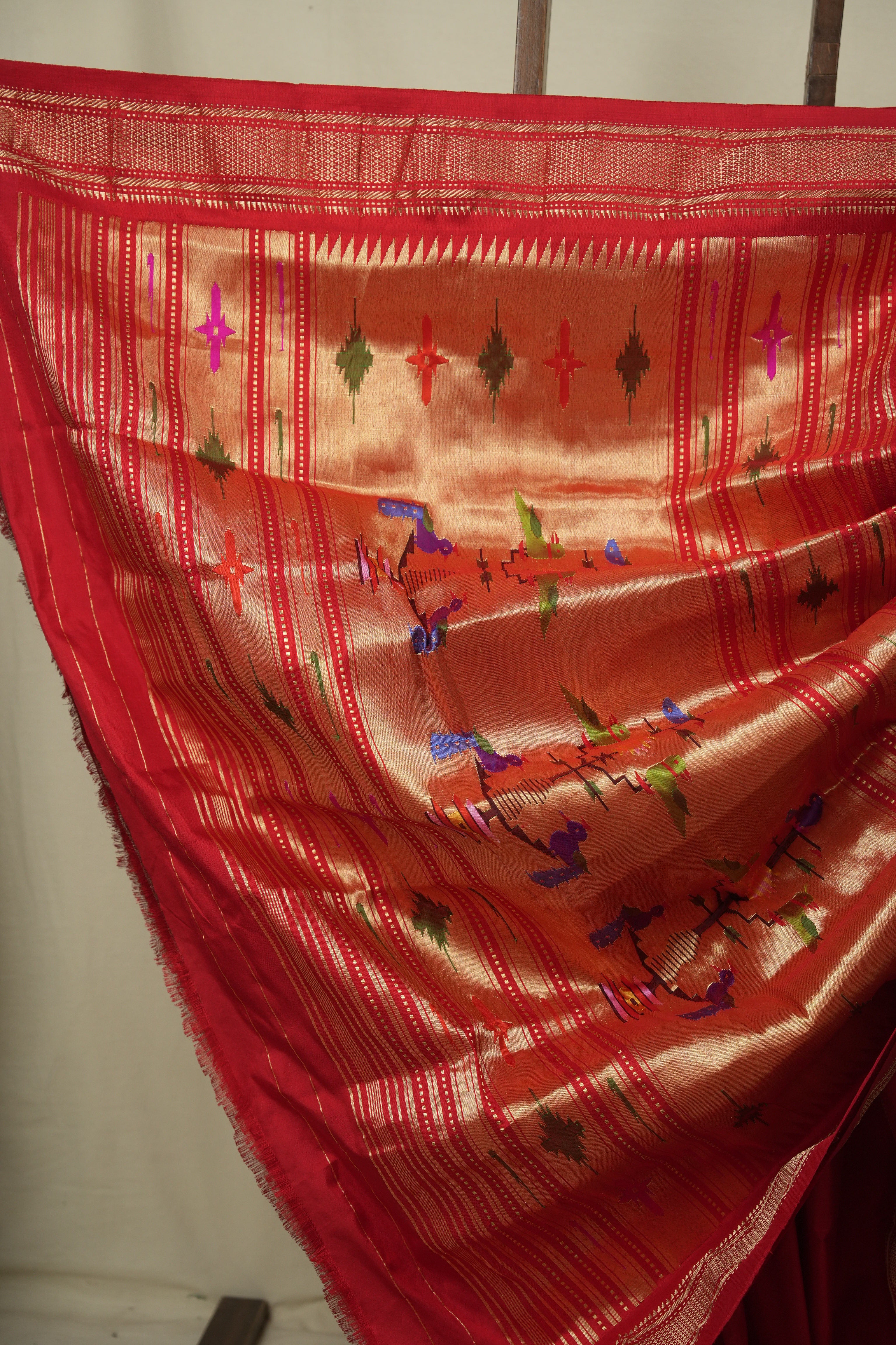 Red Silk Paithani Saree - SRRSPS816