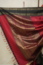 Red Raw Silk Saree - SRRRSS960