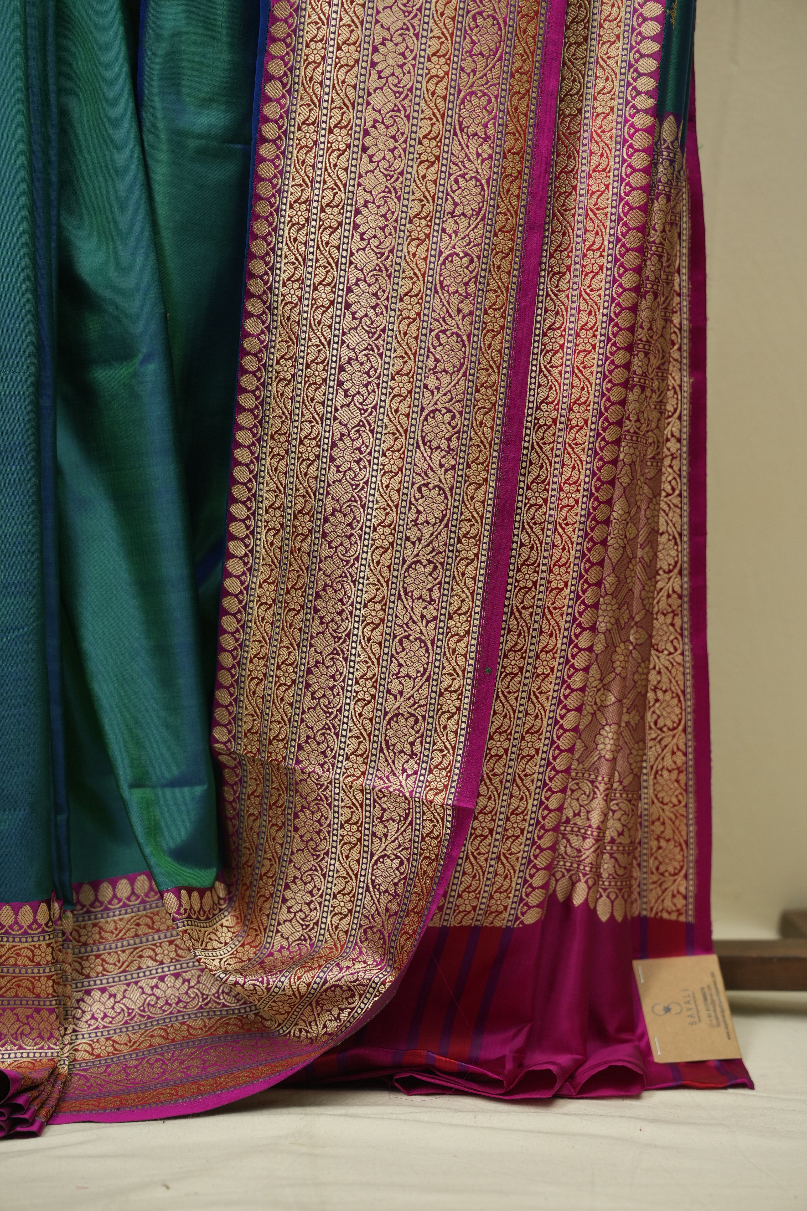 Peacock Green Banarasi Silk Saree - SRPGBSS944