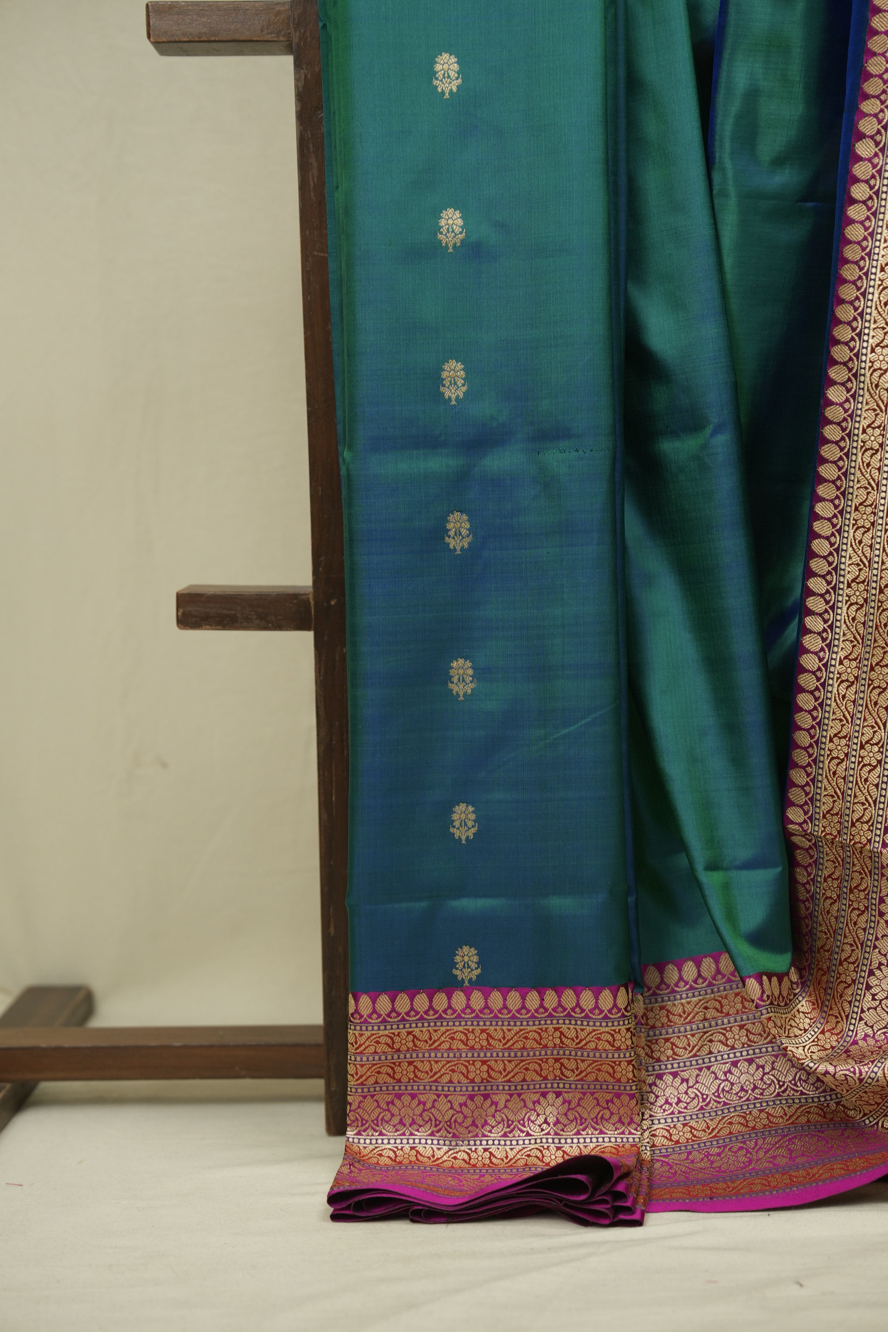 Peacock Green Banarasi Silk Saree - SRPGBSS944