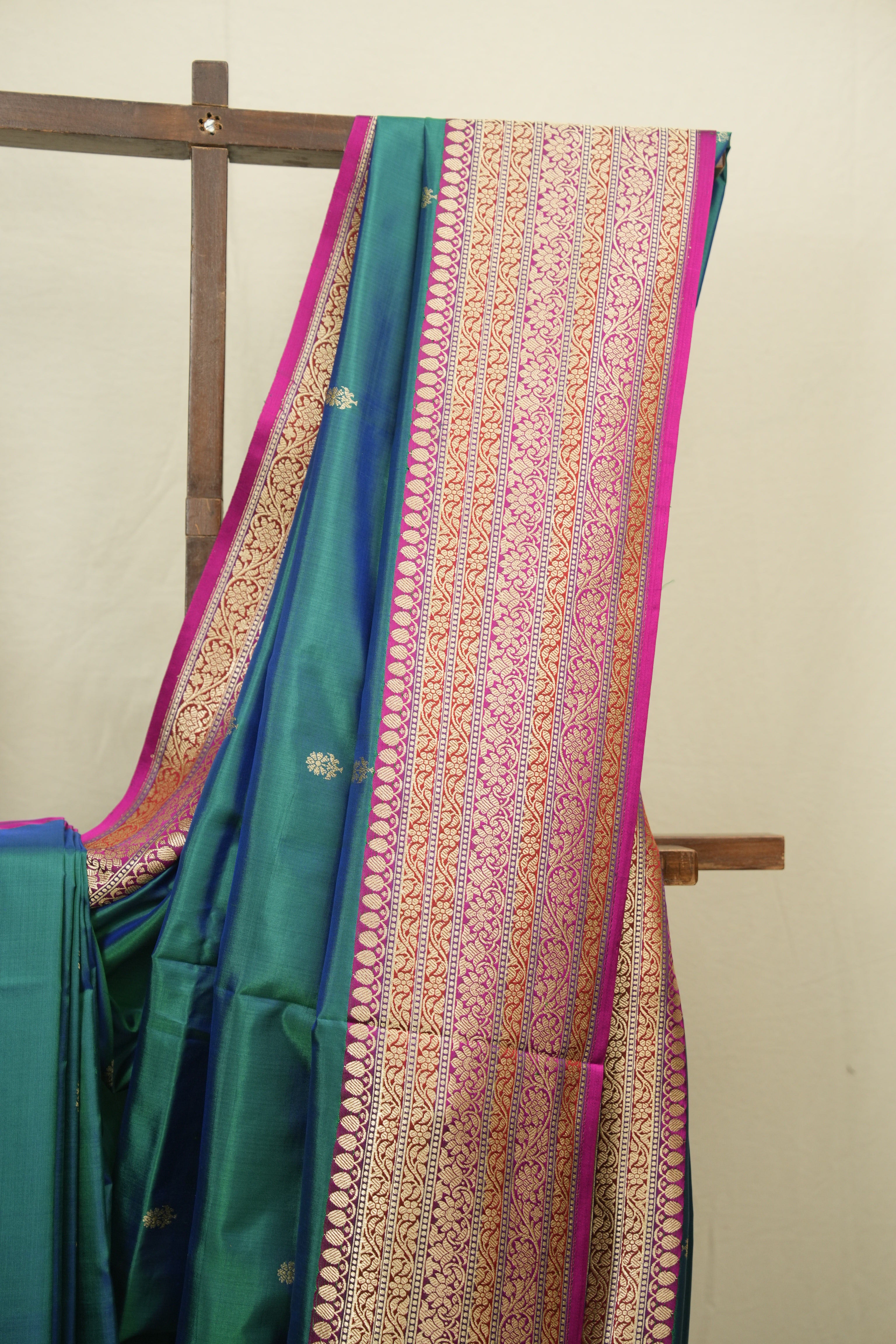 Peacock Green Banarasi Silk Saree - SRPGBSS944