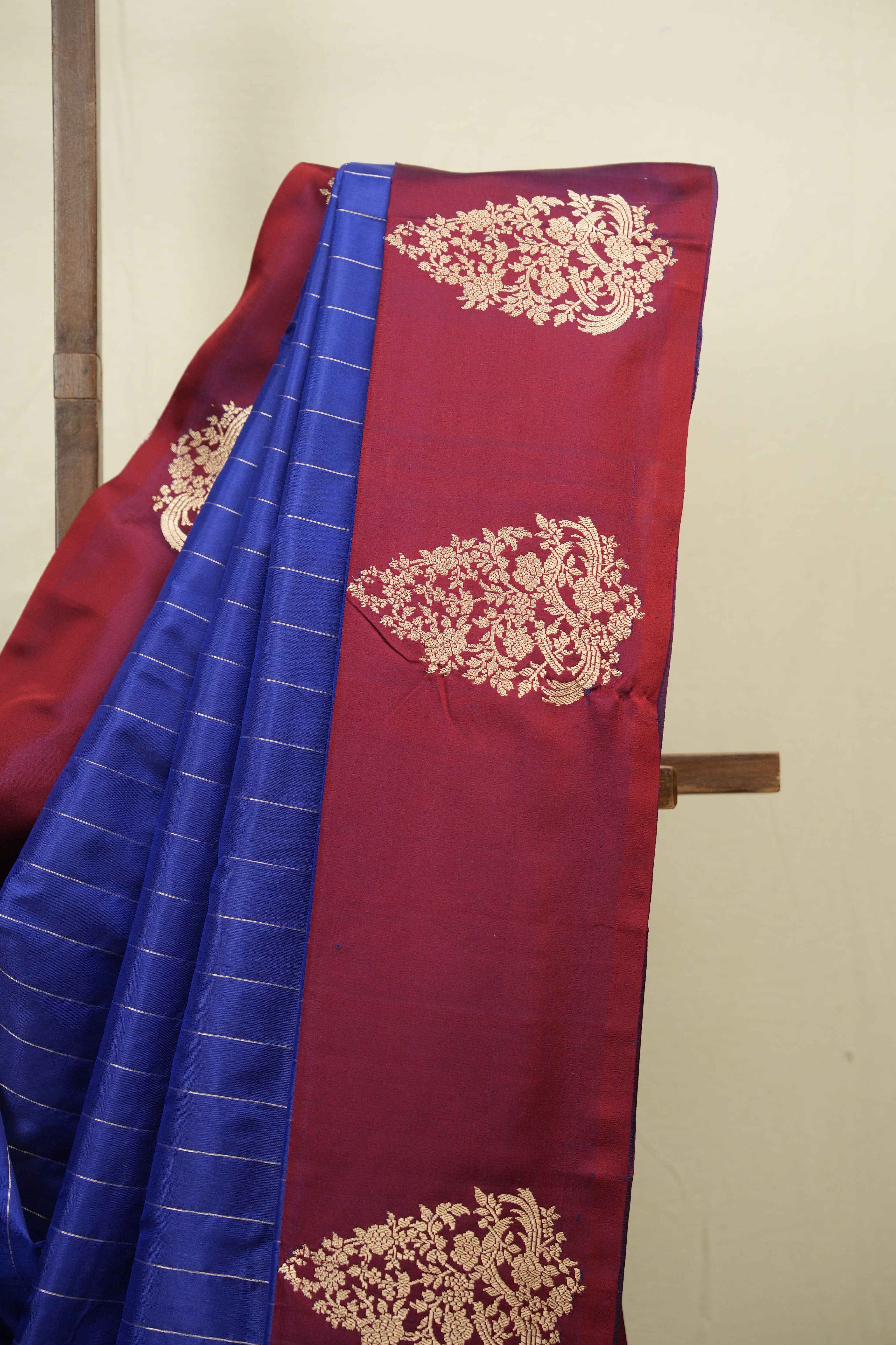 Navy Blue Banarasi Silk Saree - SRNBBSS935