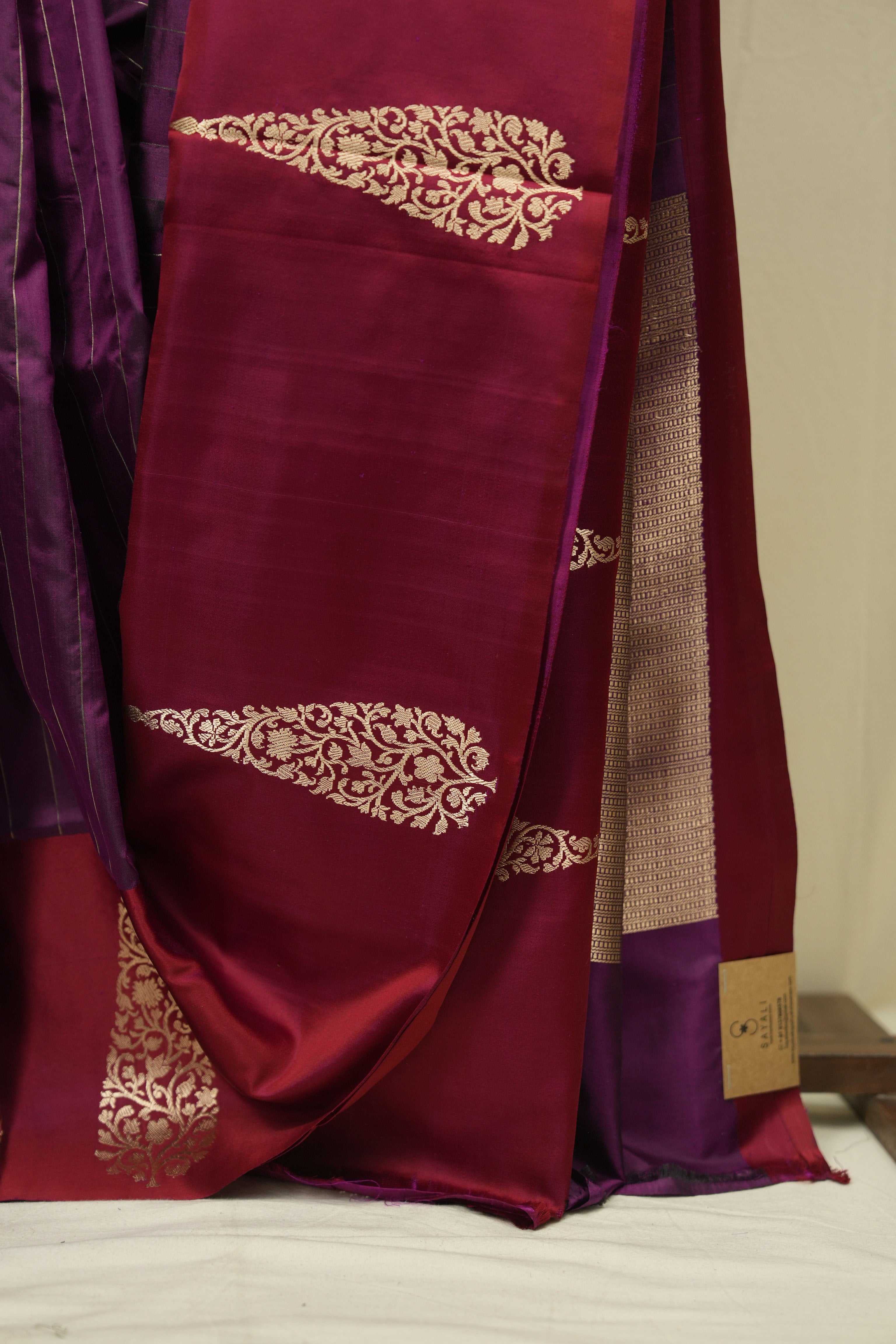 Magenta Banarasi Silk Saree - SRMBSS937