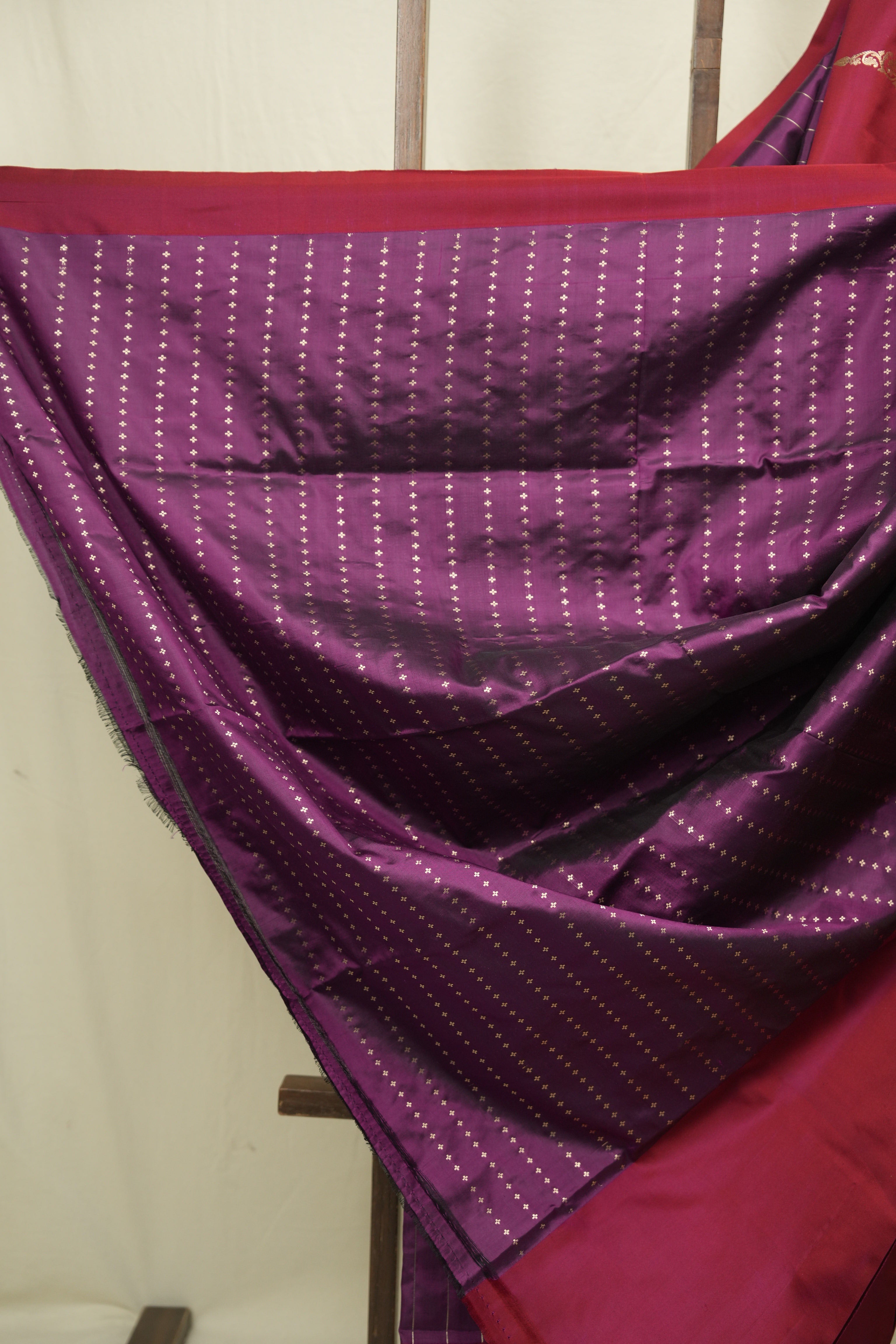 Magenta Banarasi Silk Saree - SRMBSS937