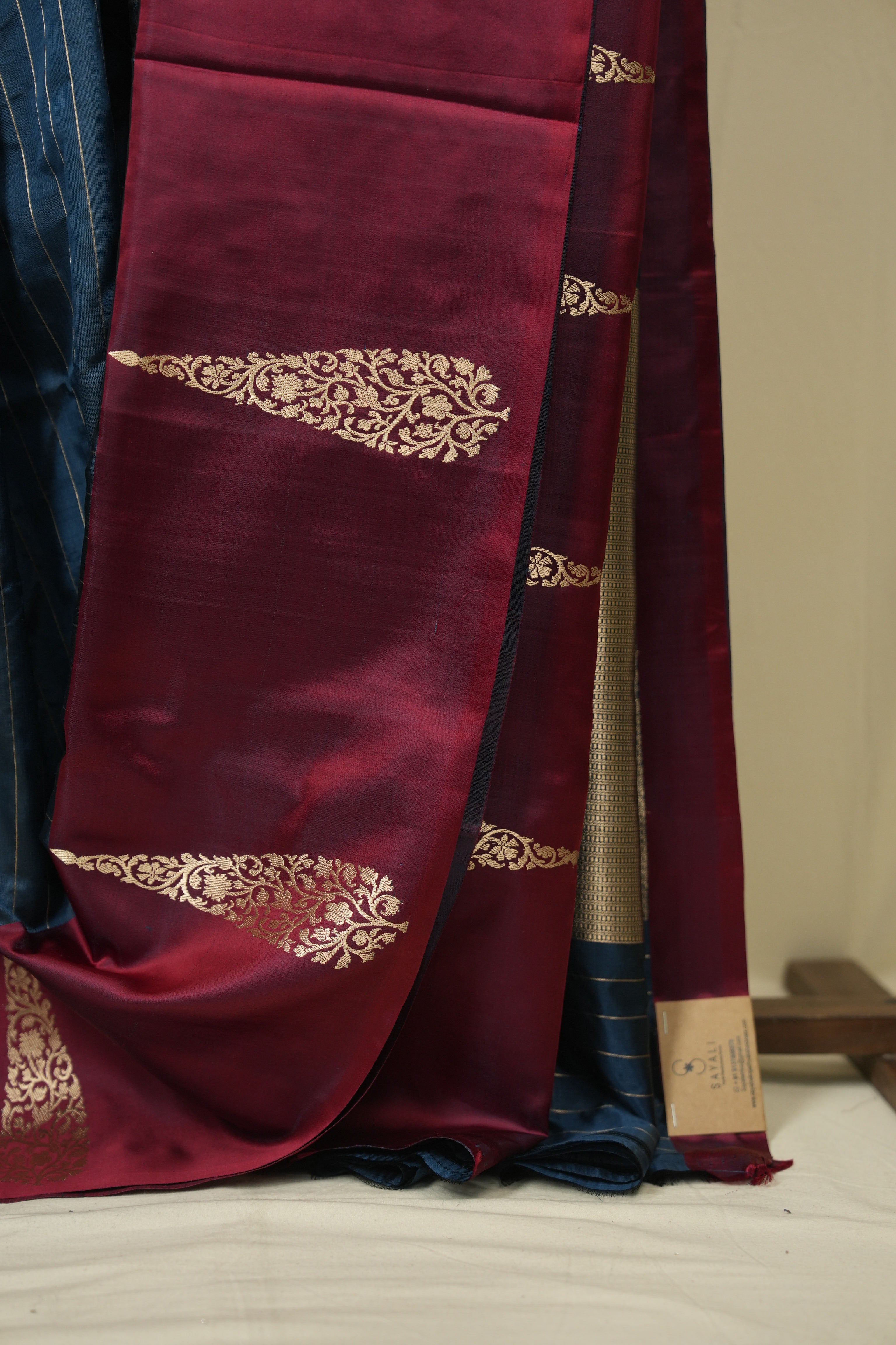 Teal Banarasi Silk Saree - SRTBSS936