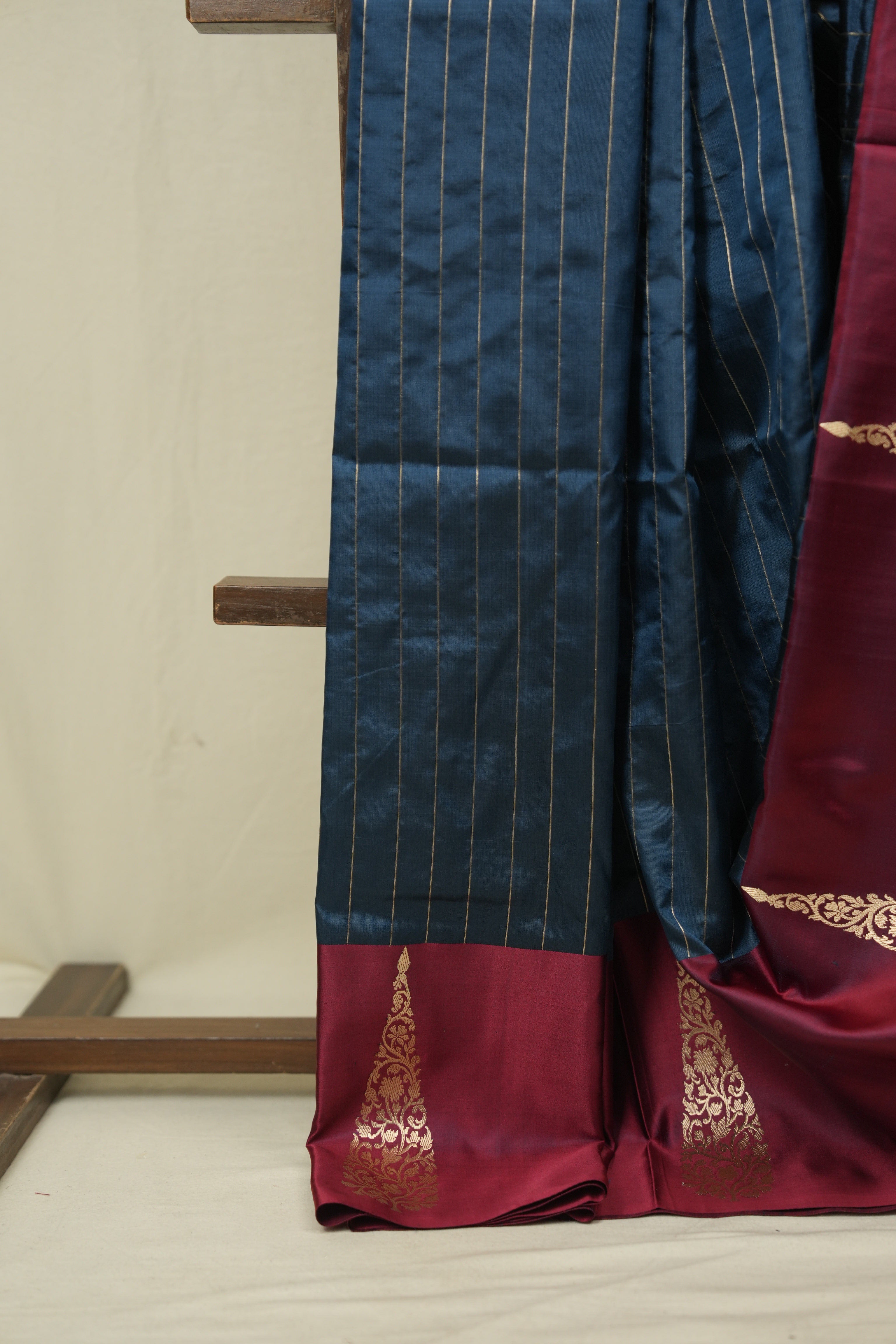 Teal Banarasi Silk Saree - SRTBSS936