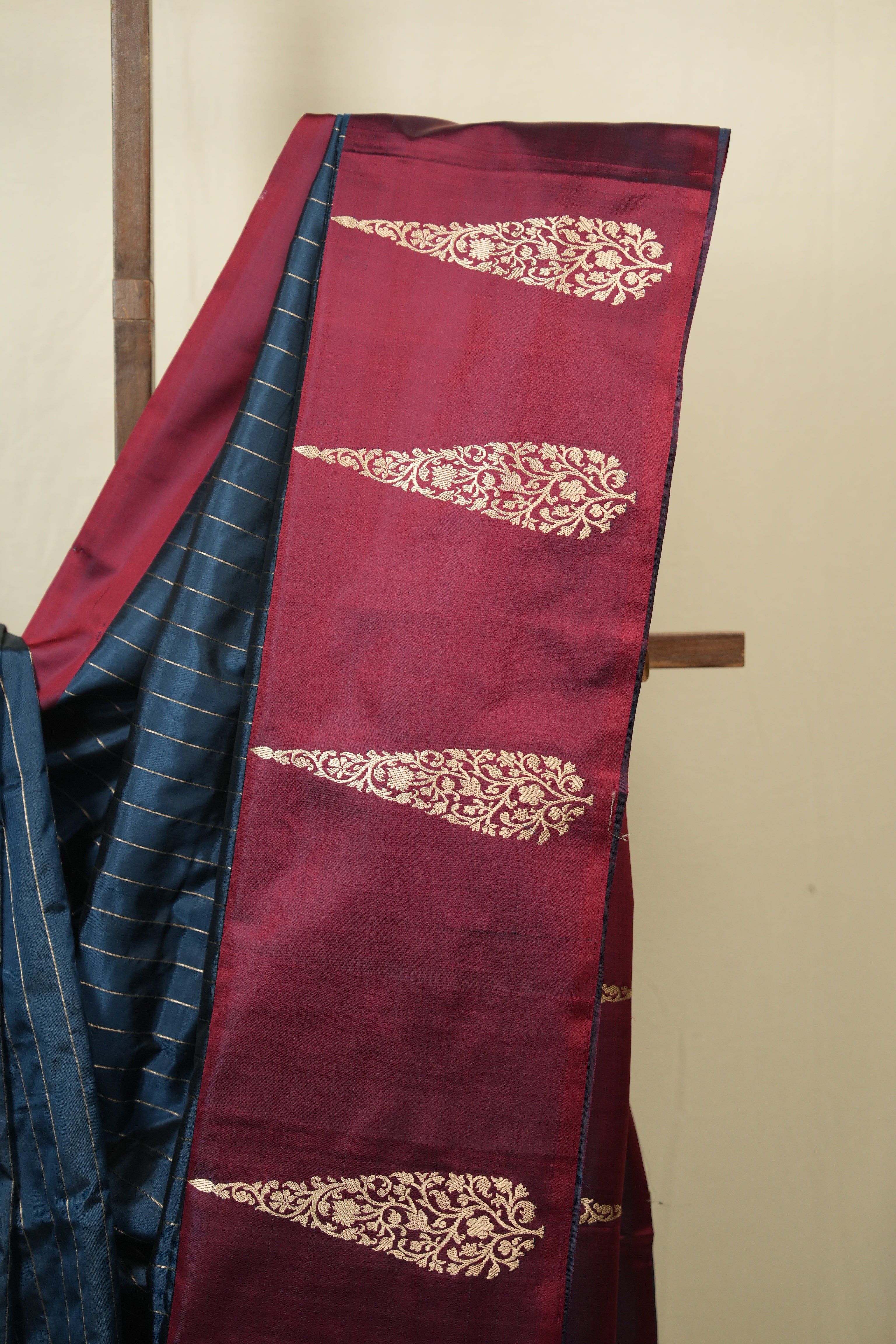 Teal Banarasi Silk Saree - SRTBSS936