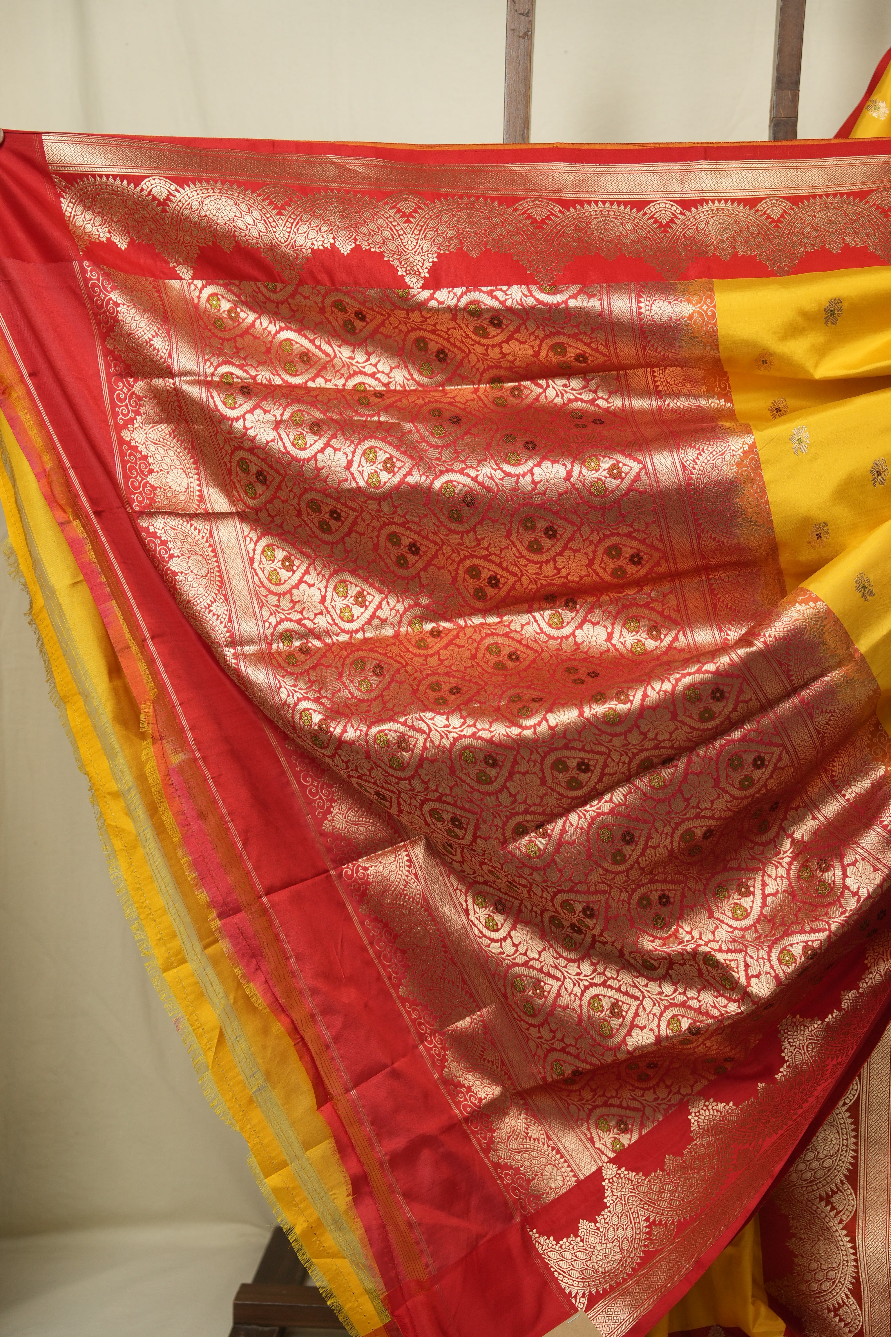 Yellow Banarasi Silk Saree - SRYBSS945