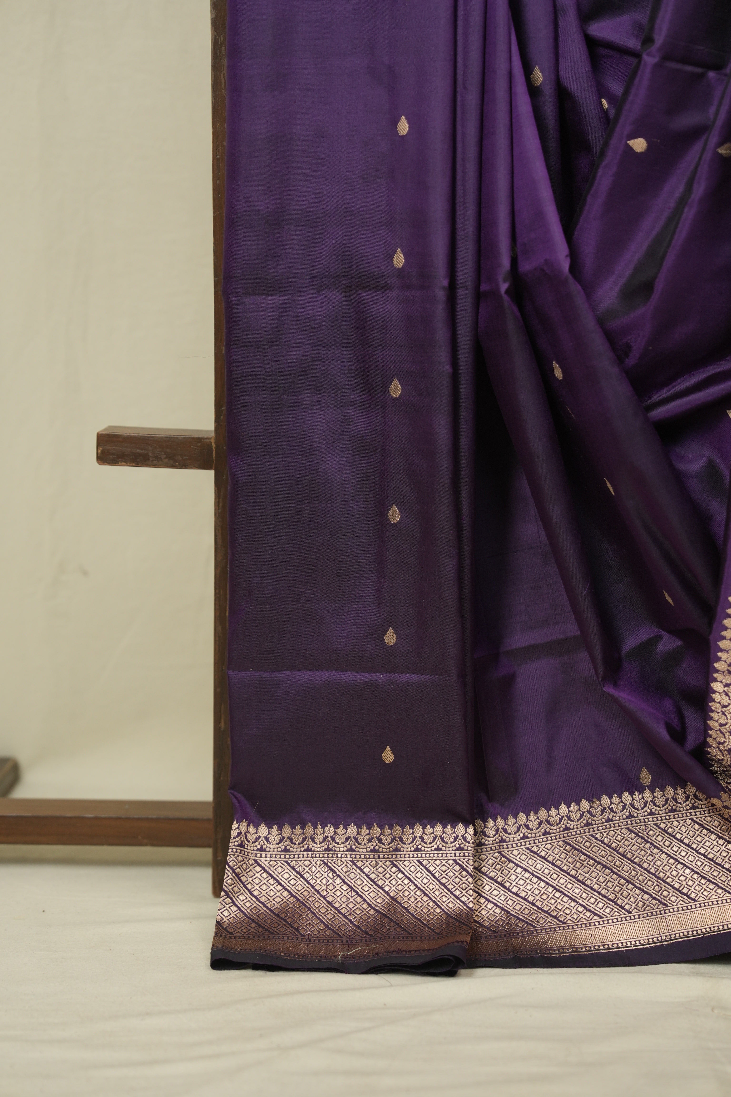 Purple Banarasi Silk Saree - SRPBSS941