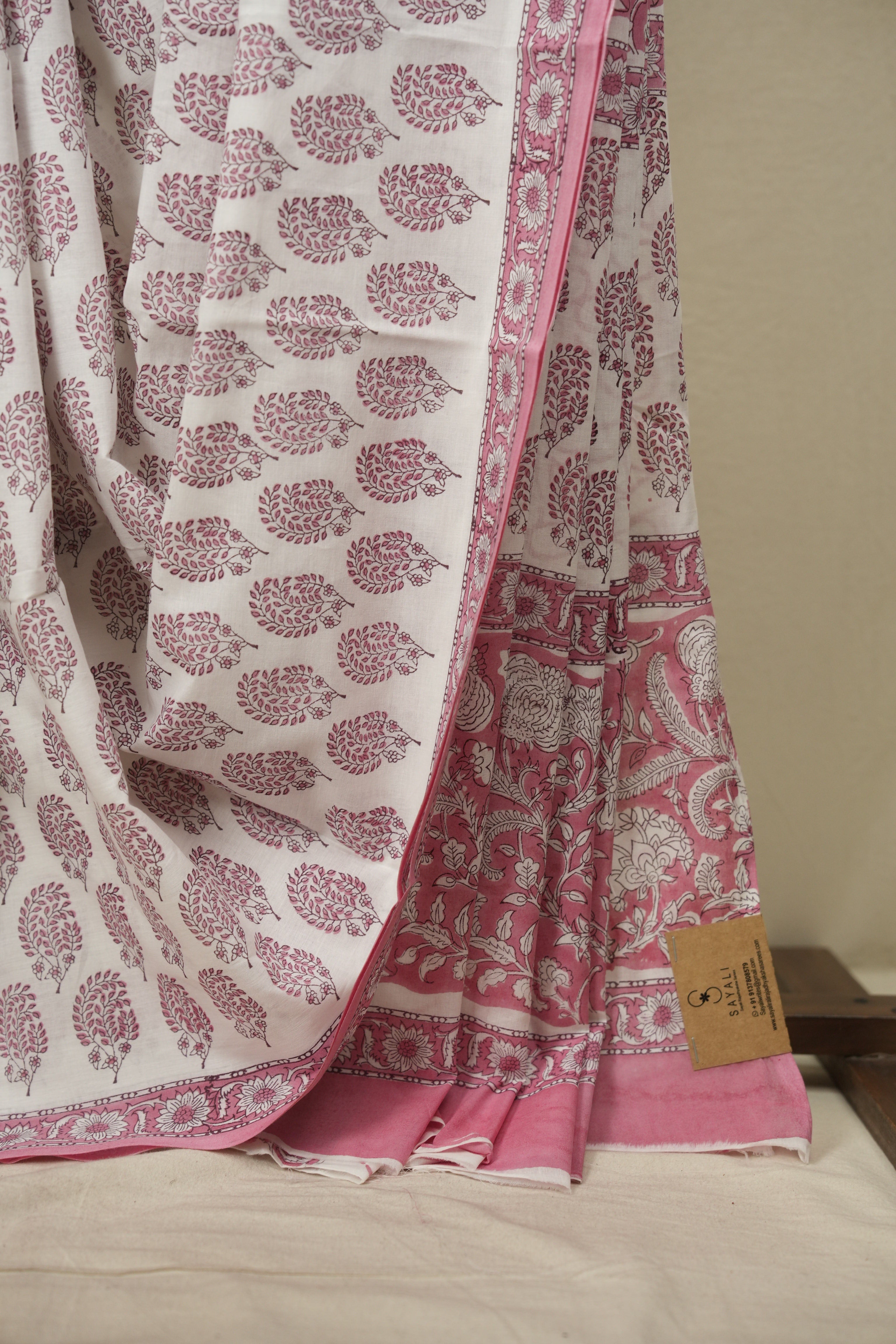 White HBP Cotton Saree - SRWCS3653
