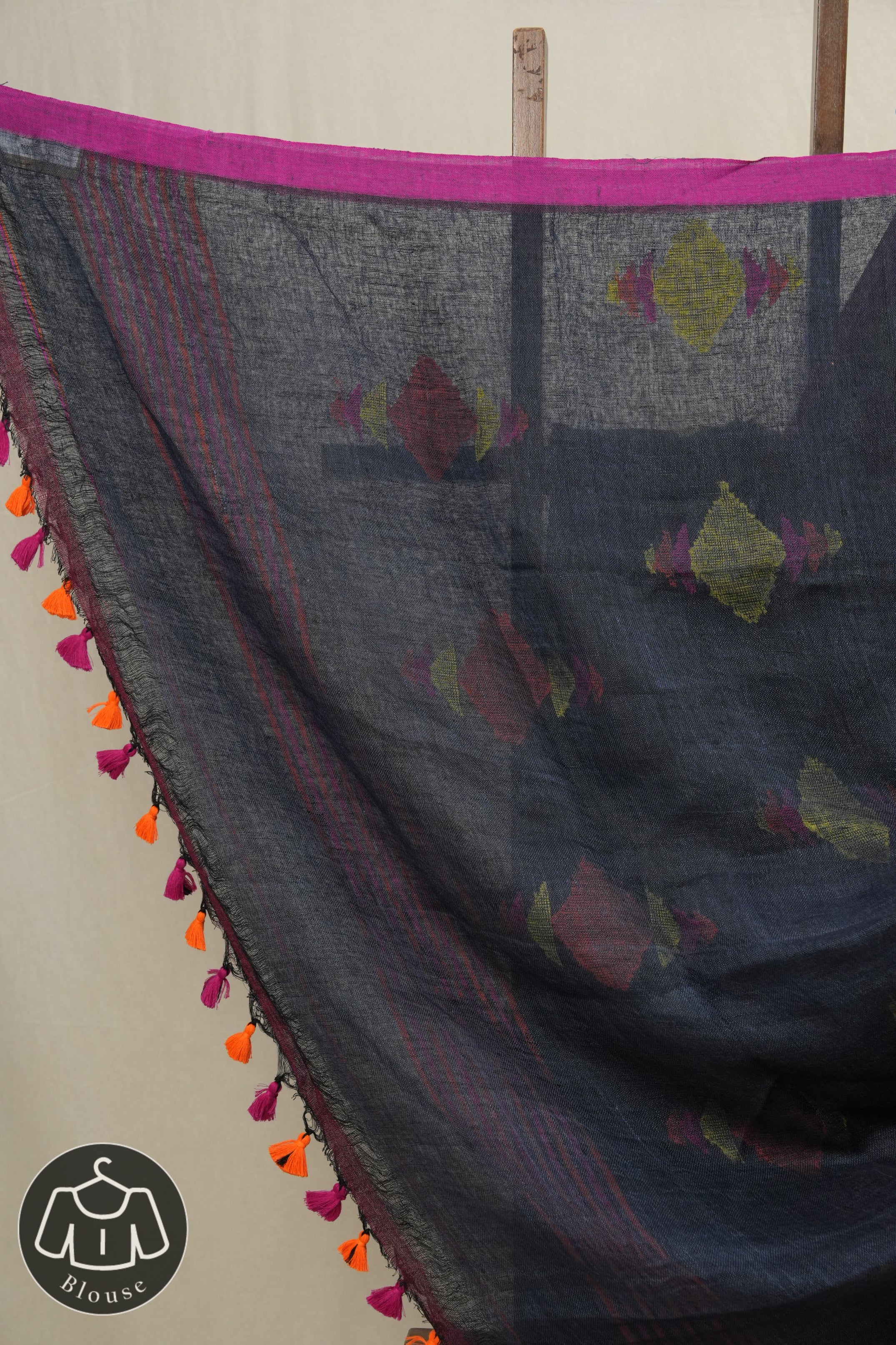 Charcoal Grey Linen Jamdani Saree - SRCGLJS422
