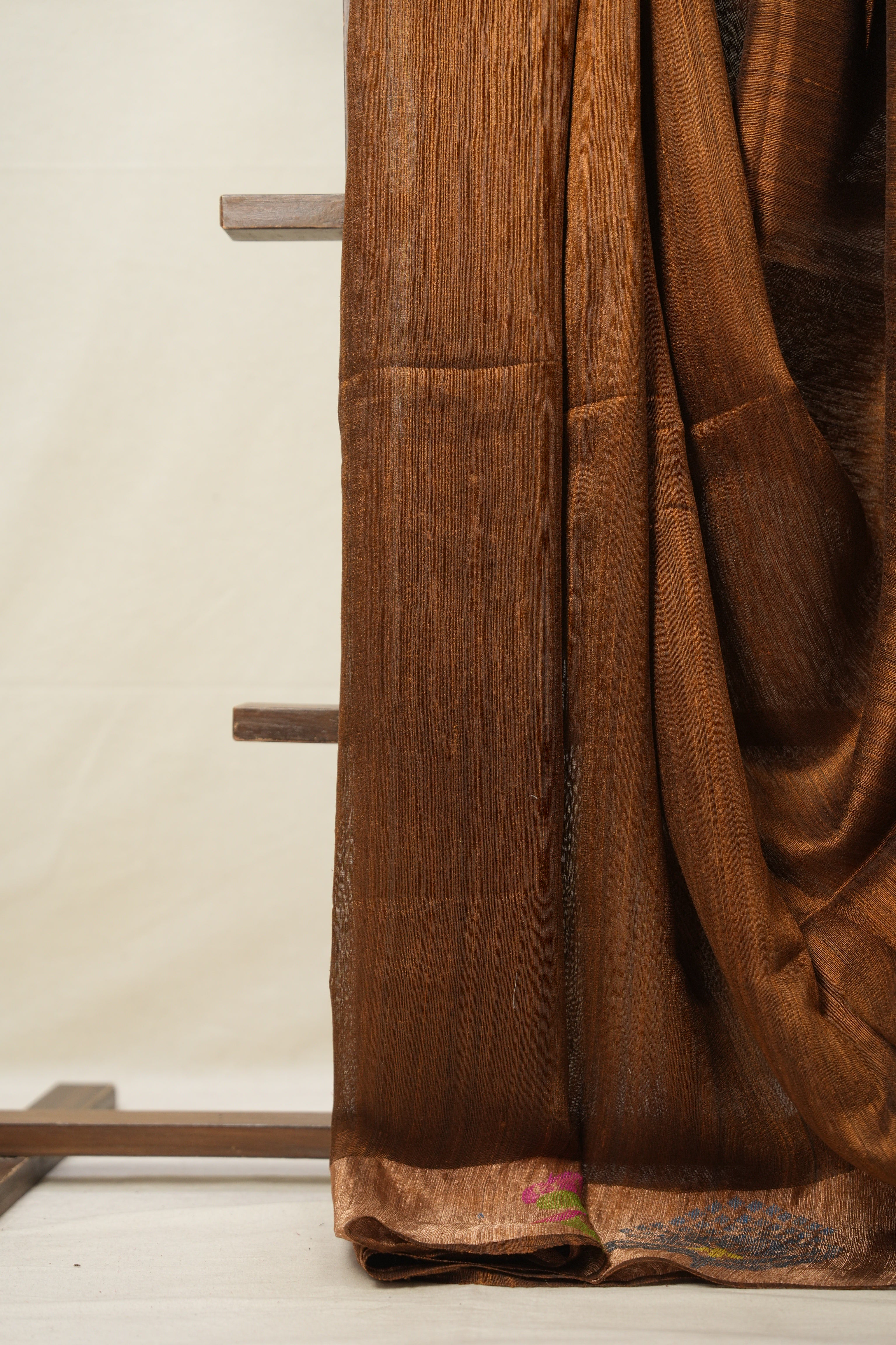 Rusty Brown Matka Silk Jamdani Saree - SRRBMSJS96