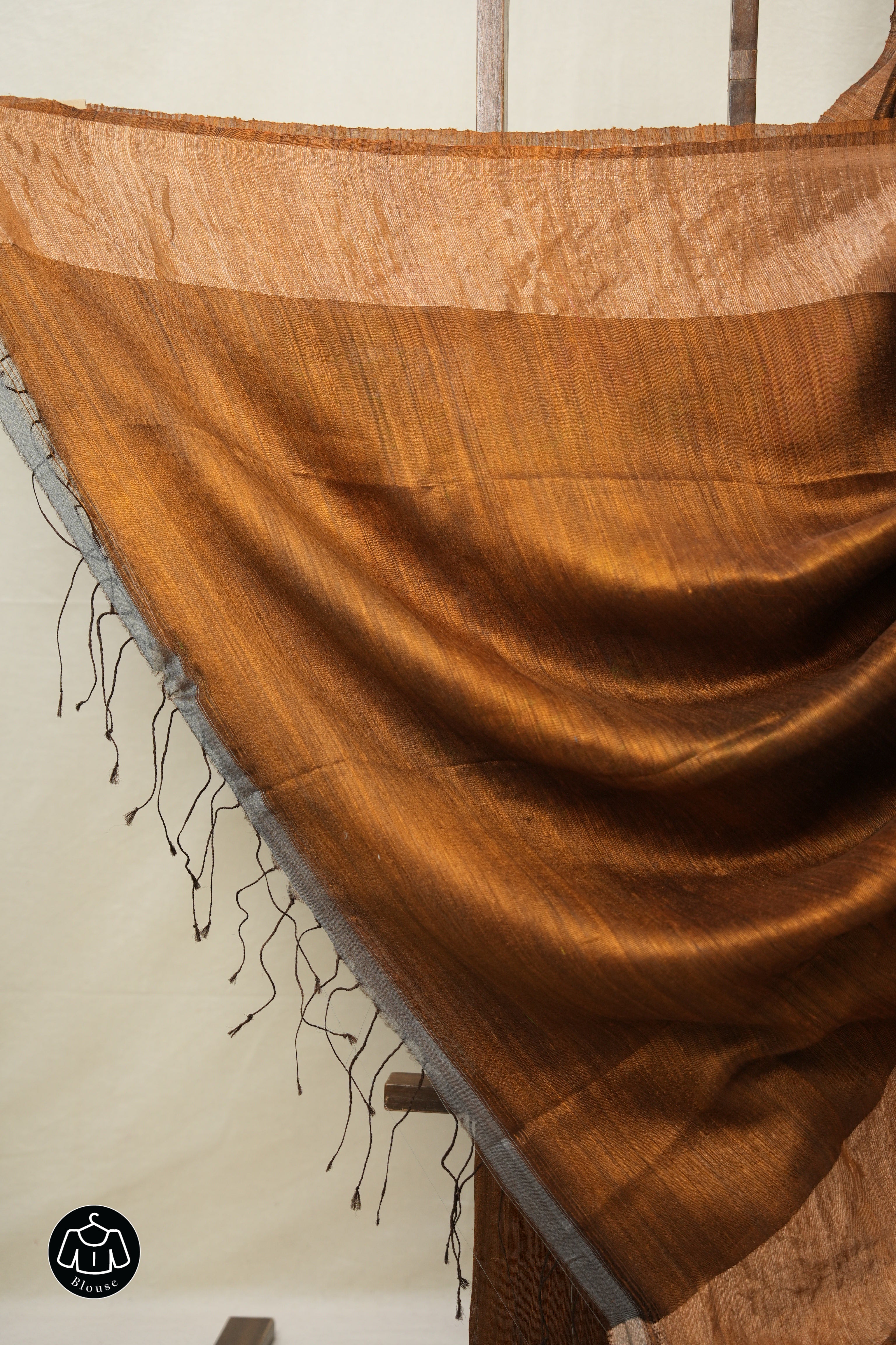 Rusty Brown Matka Silk Jamdani Saree - SRRBMSJS96