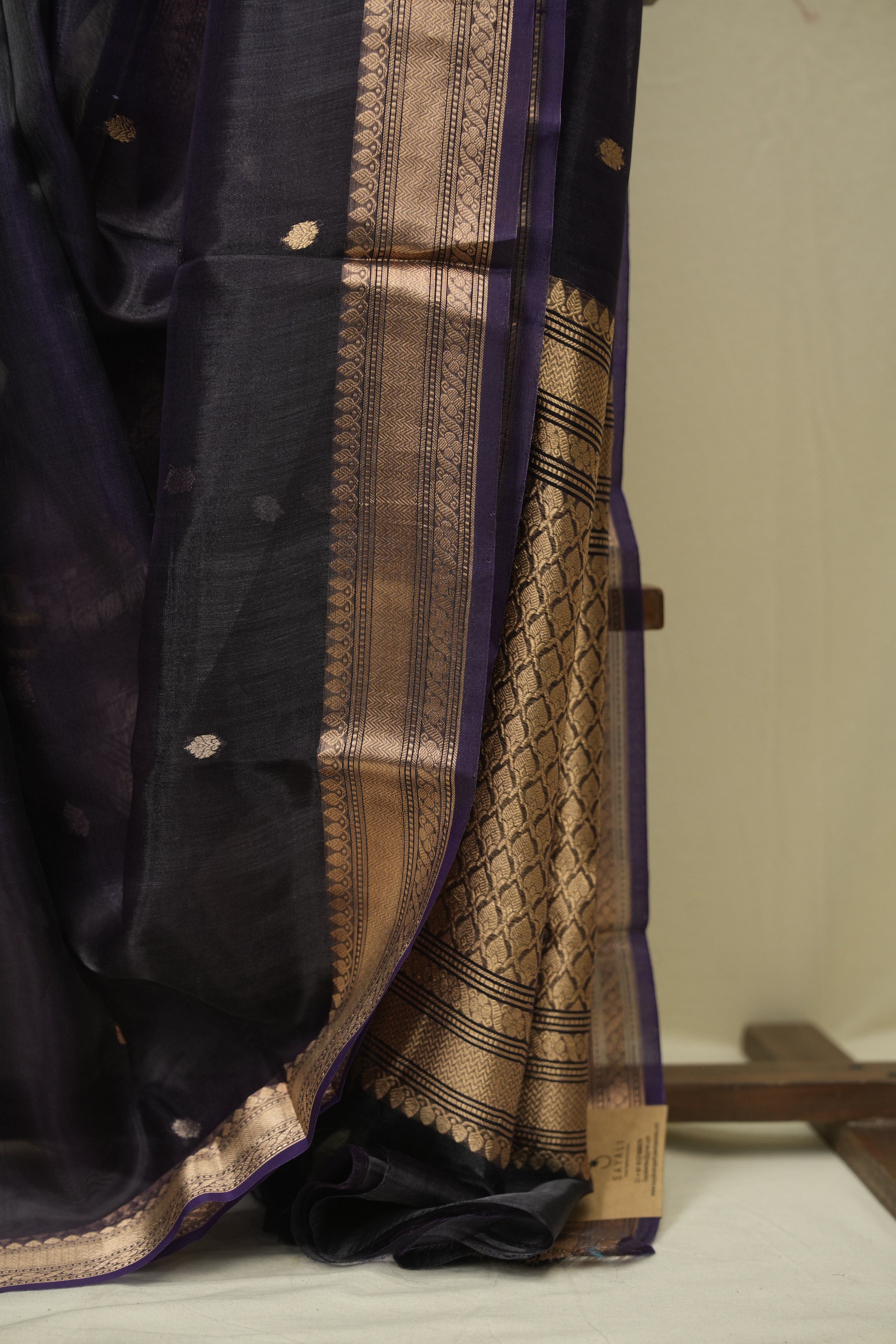 Deep Purple Tissue Banarasi Silk Saree - SRDPTBSS82