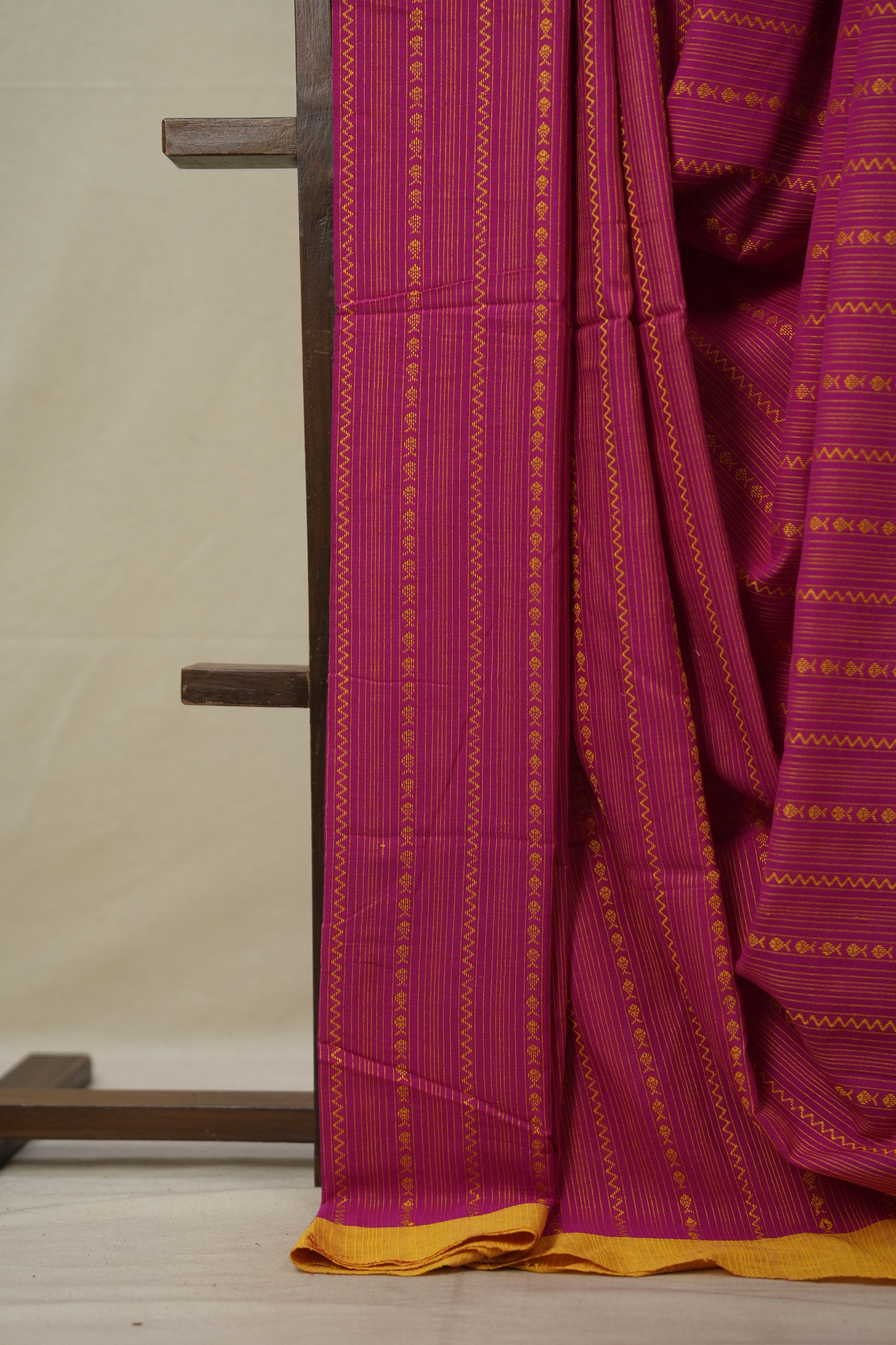 Rani Pink Bengal Cotton Saree - SRRPBCS114