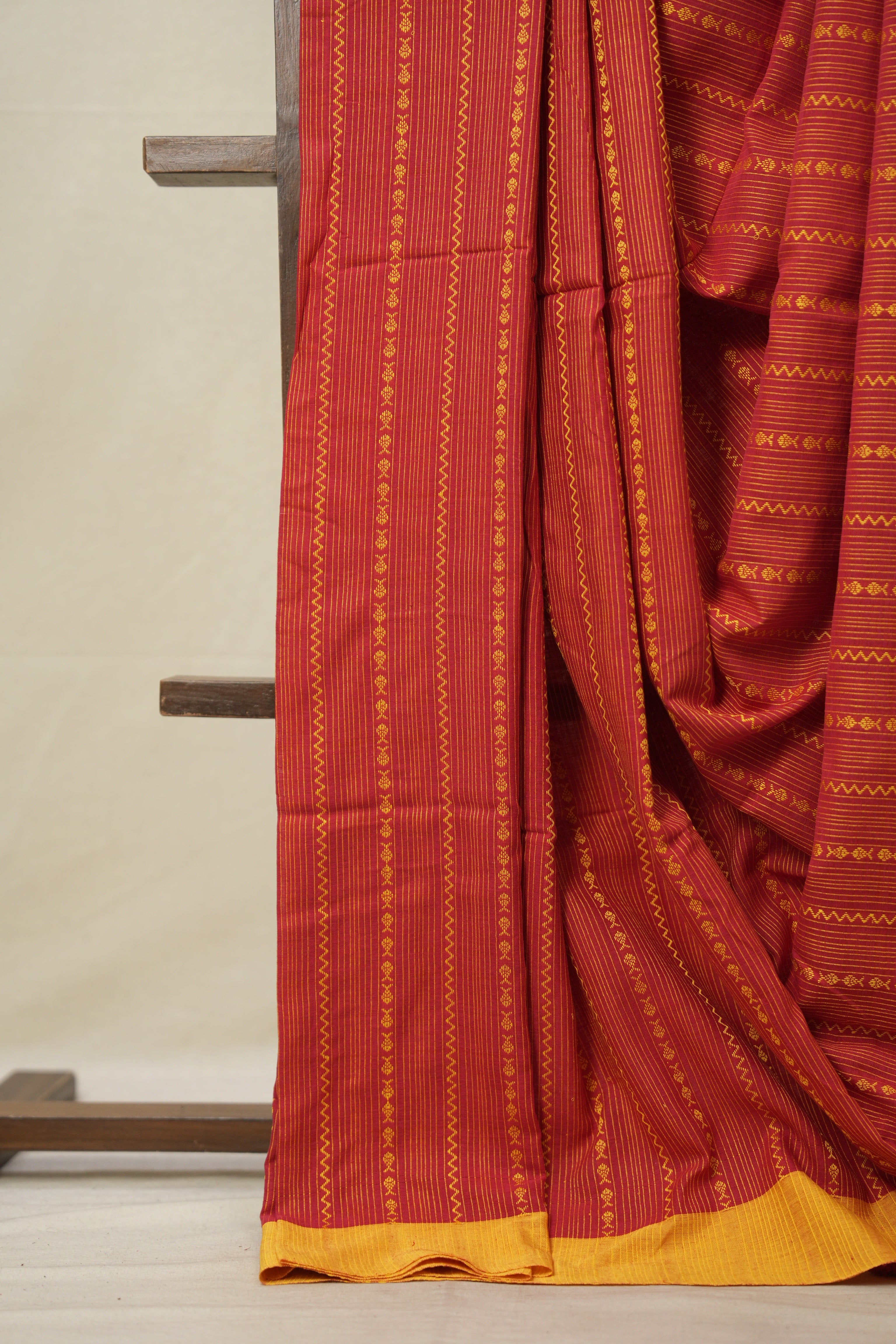 Red Bengal Cotton Saree - SRRBCS109