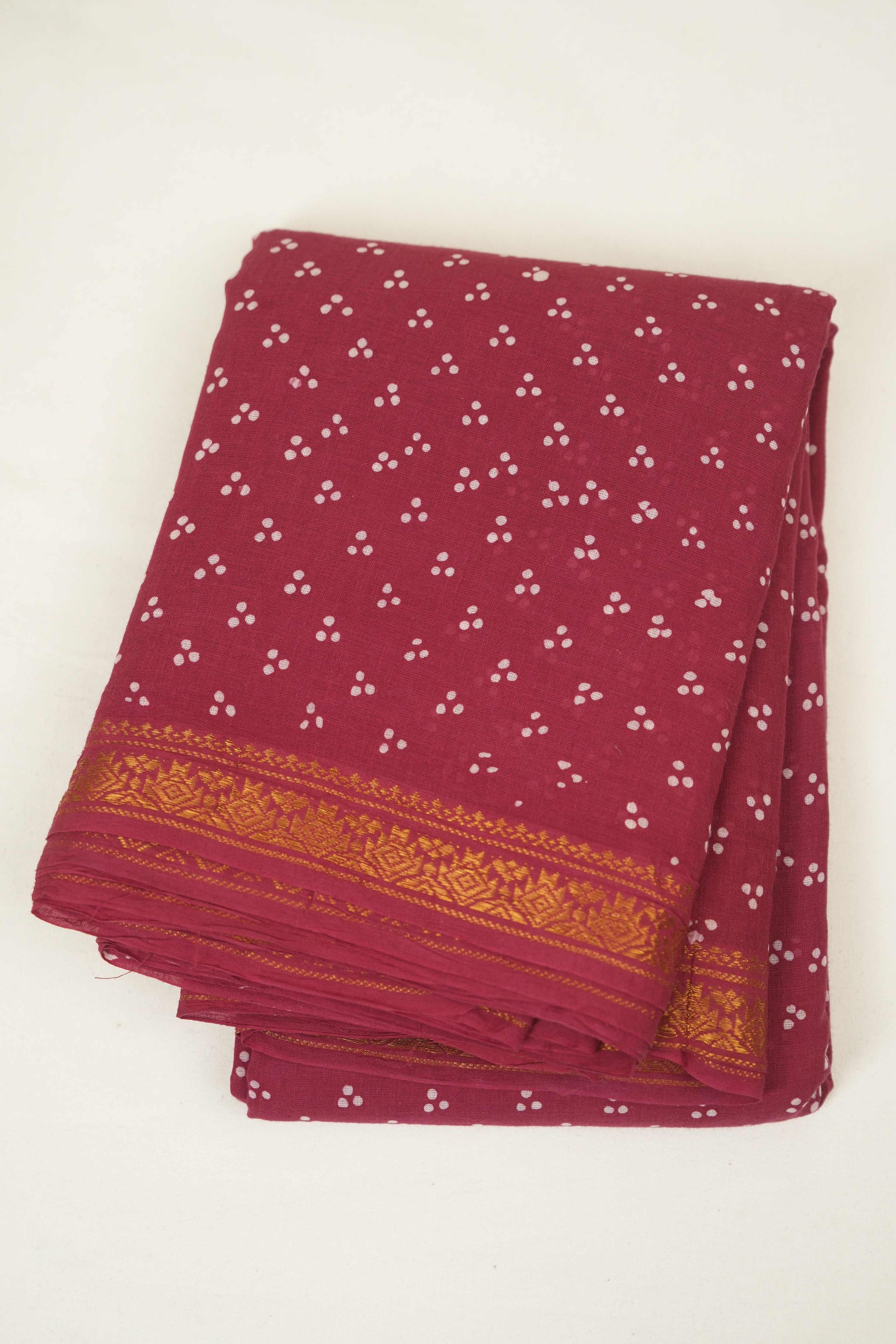 Magenta Sungudi Cotton Saree - SRMSCS197