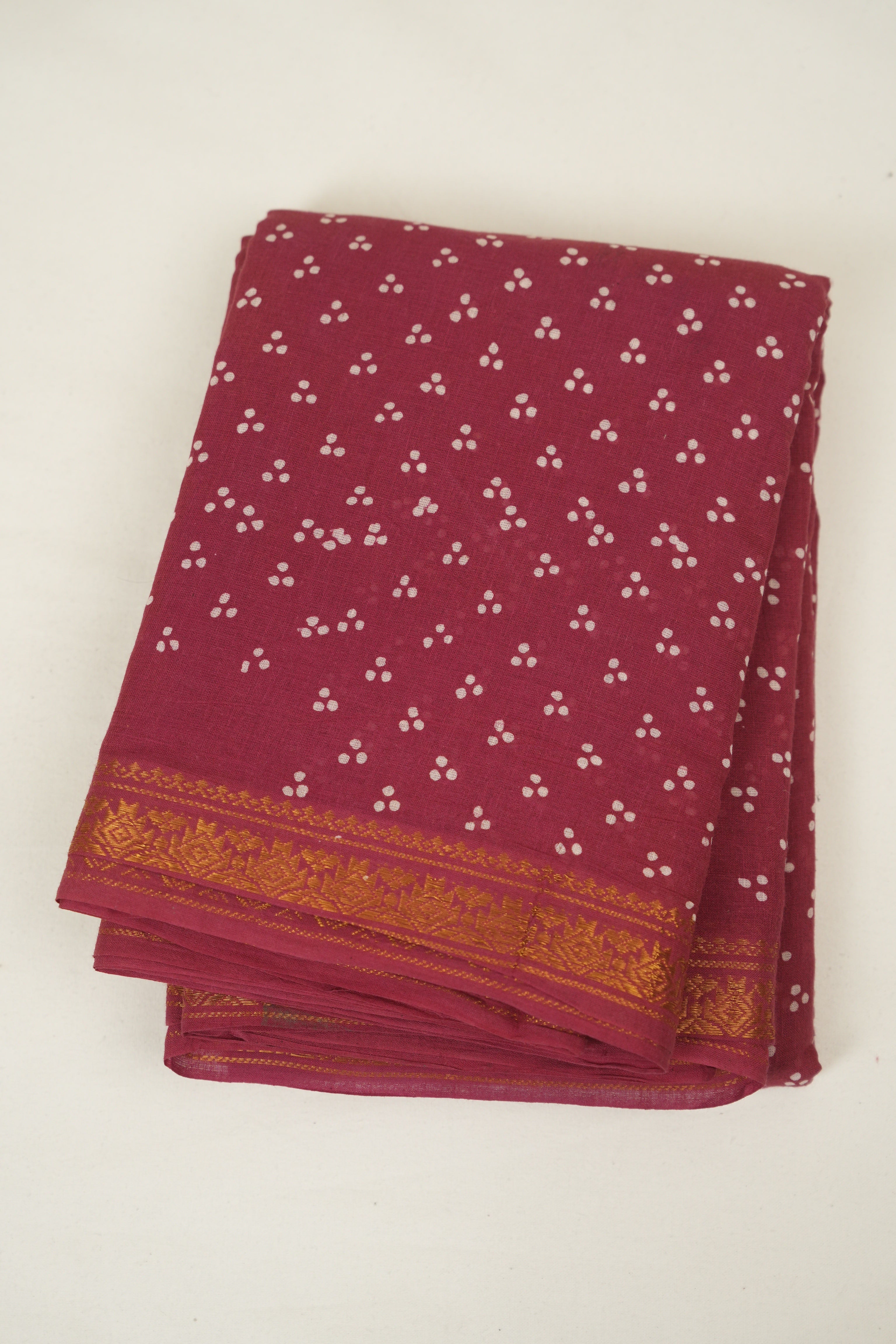 Magenta Sungudi Cotton Saree - SRMSCS199