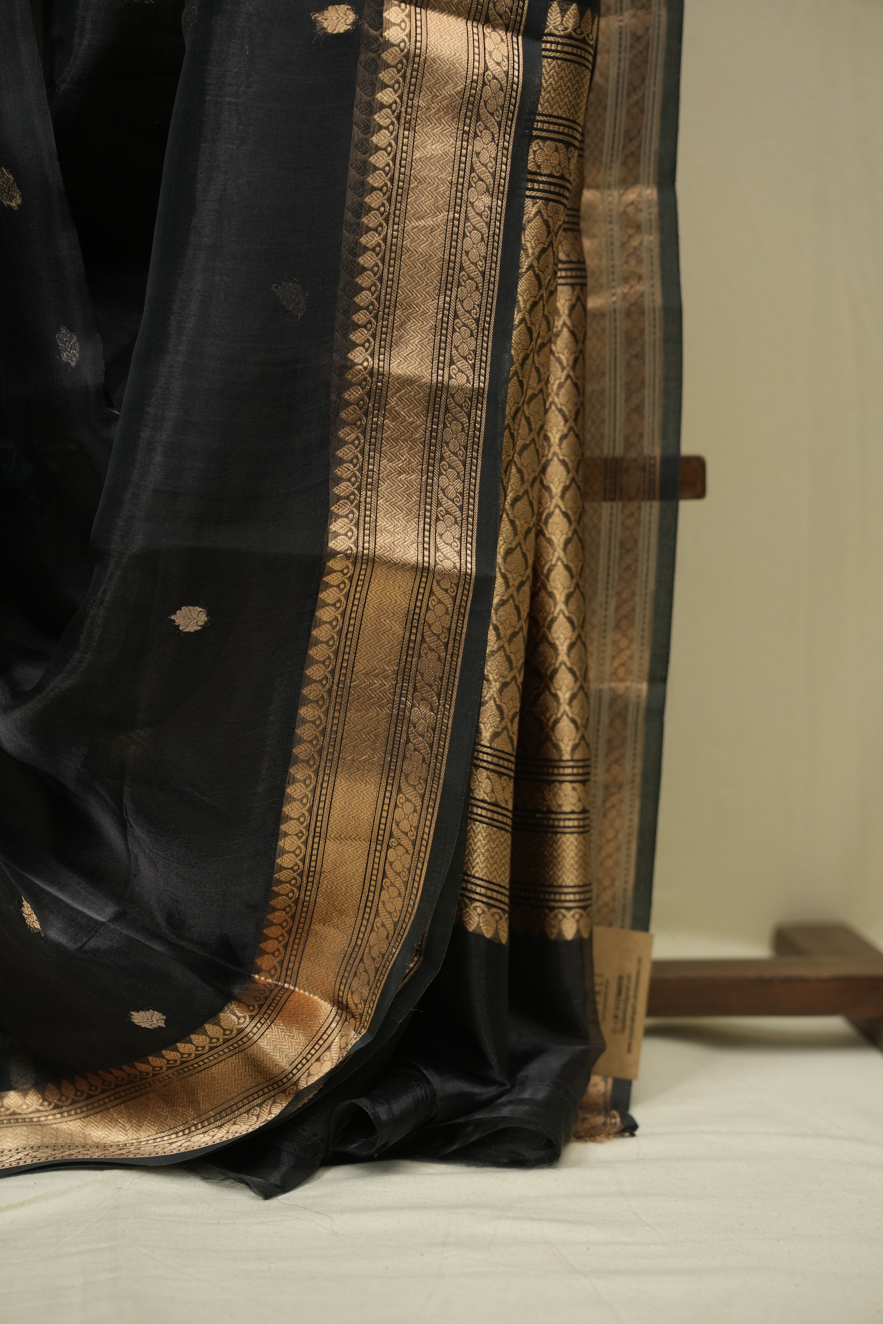 Black Tissue Banarasi Silk Saree - SRBTBSS78