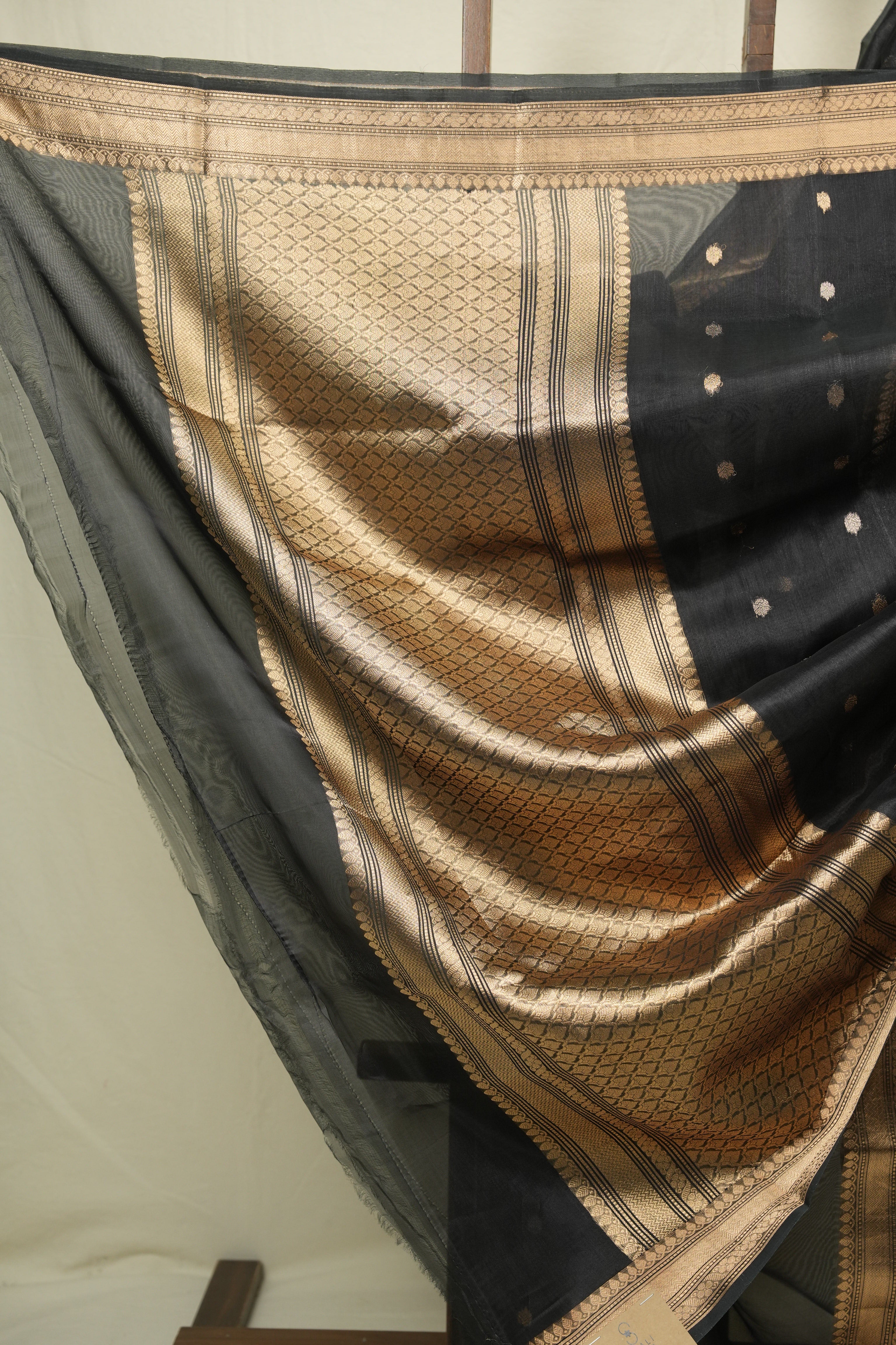 Black Tissue Banarasi Silk Saree - SRBTBSS78