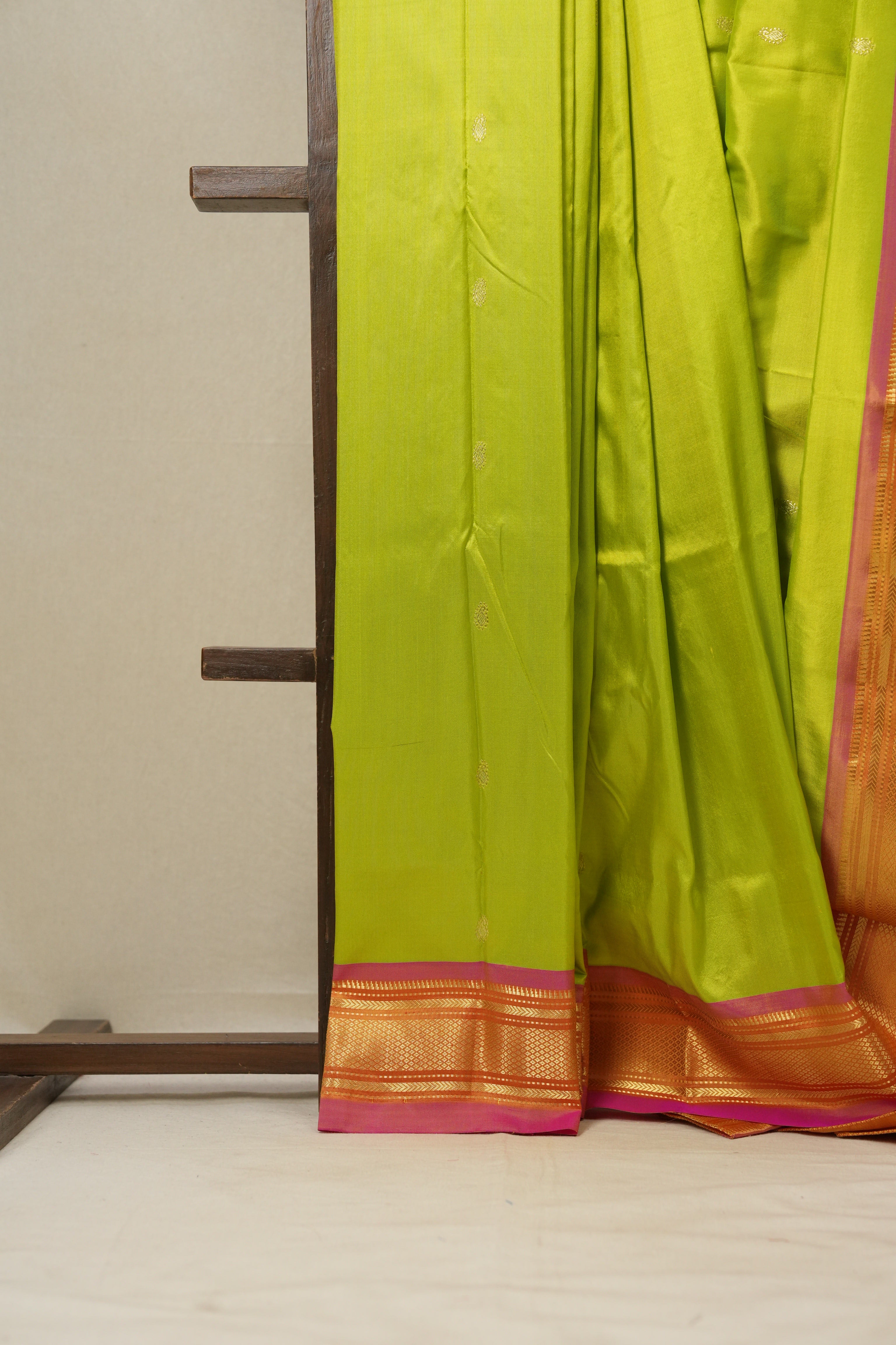 Neon Green Silk Paithani Saree - SRNGSPS699