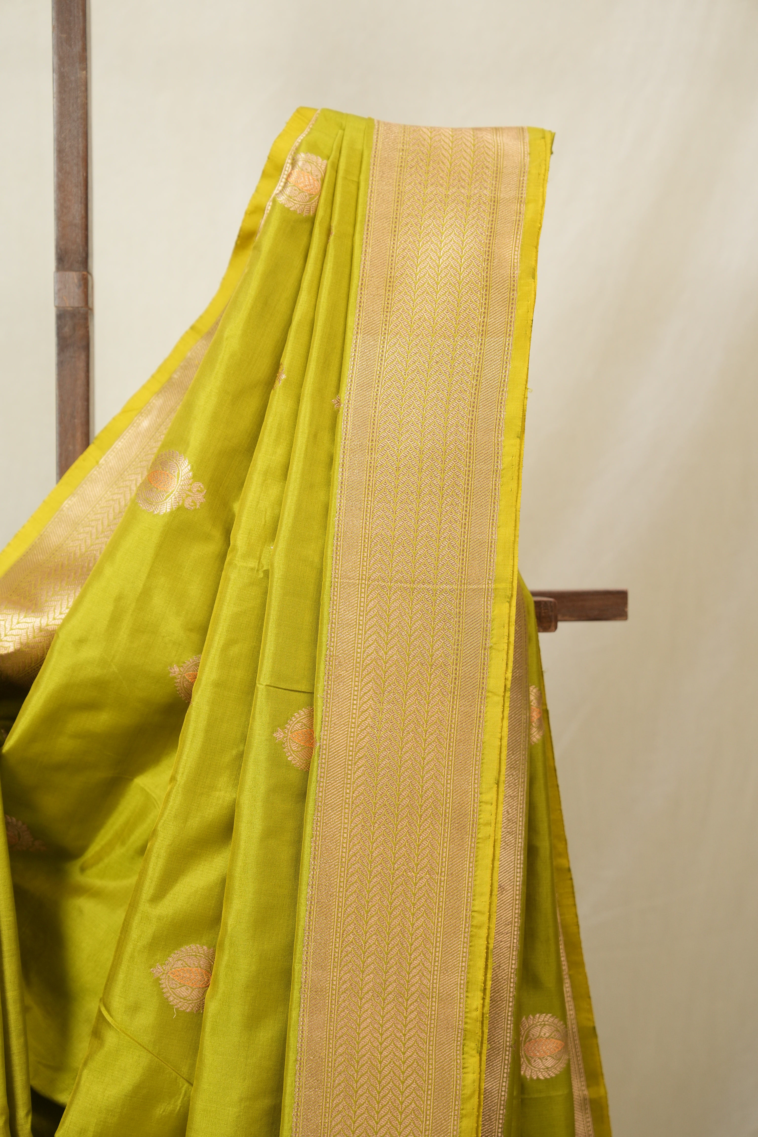 Lime Green Banarasi Silk Saree - SRLGBSS879