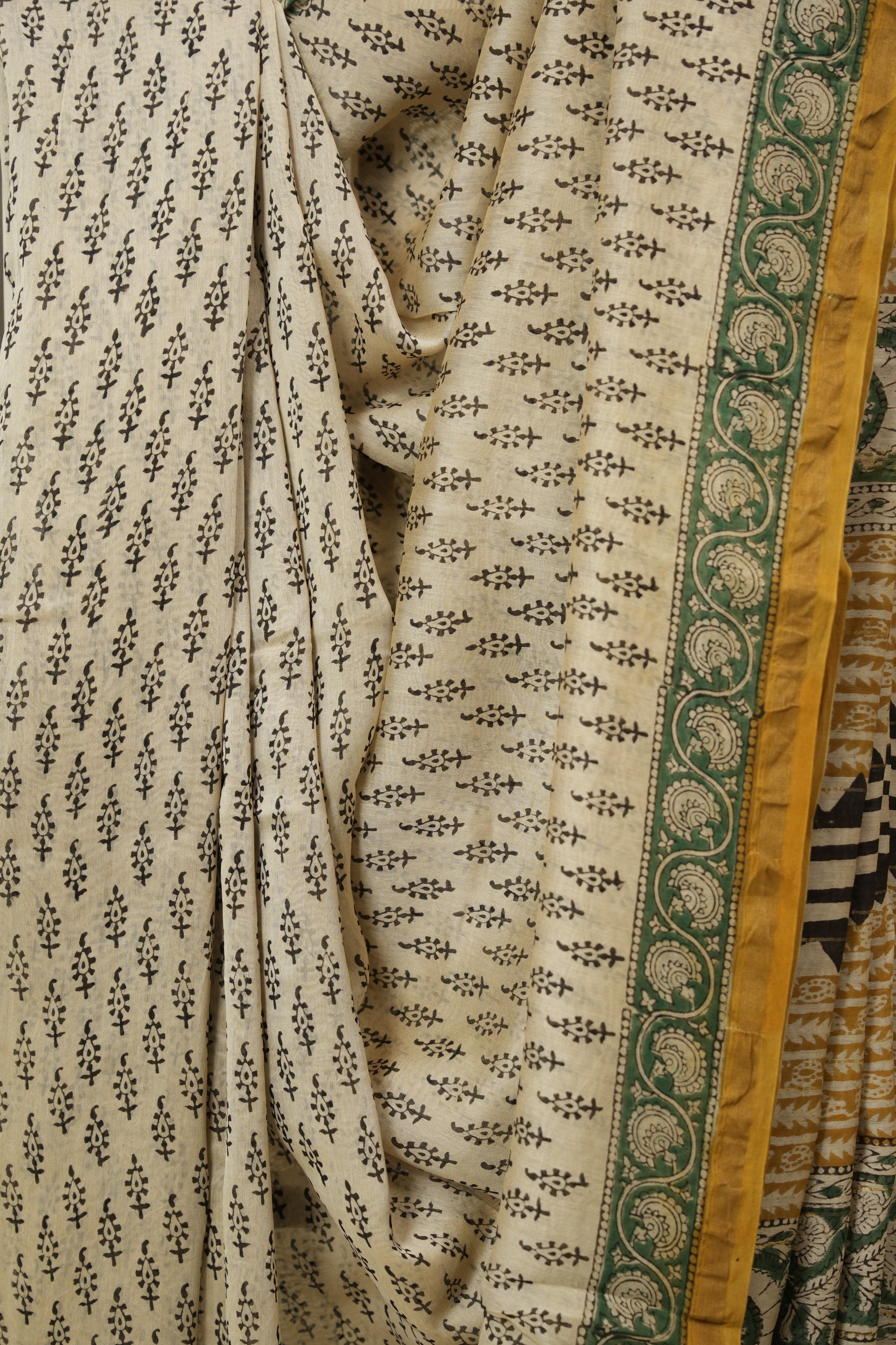 Cream HBP Cotton Silk Saree With Chanderi Border - SRCCSS1544