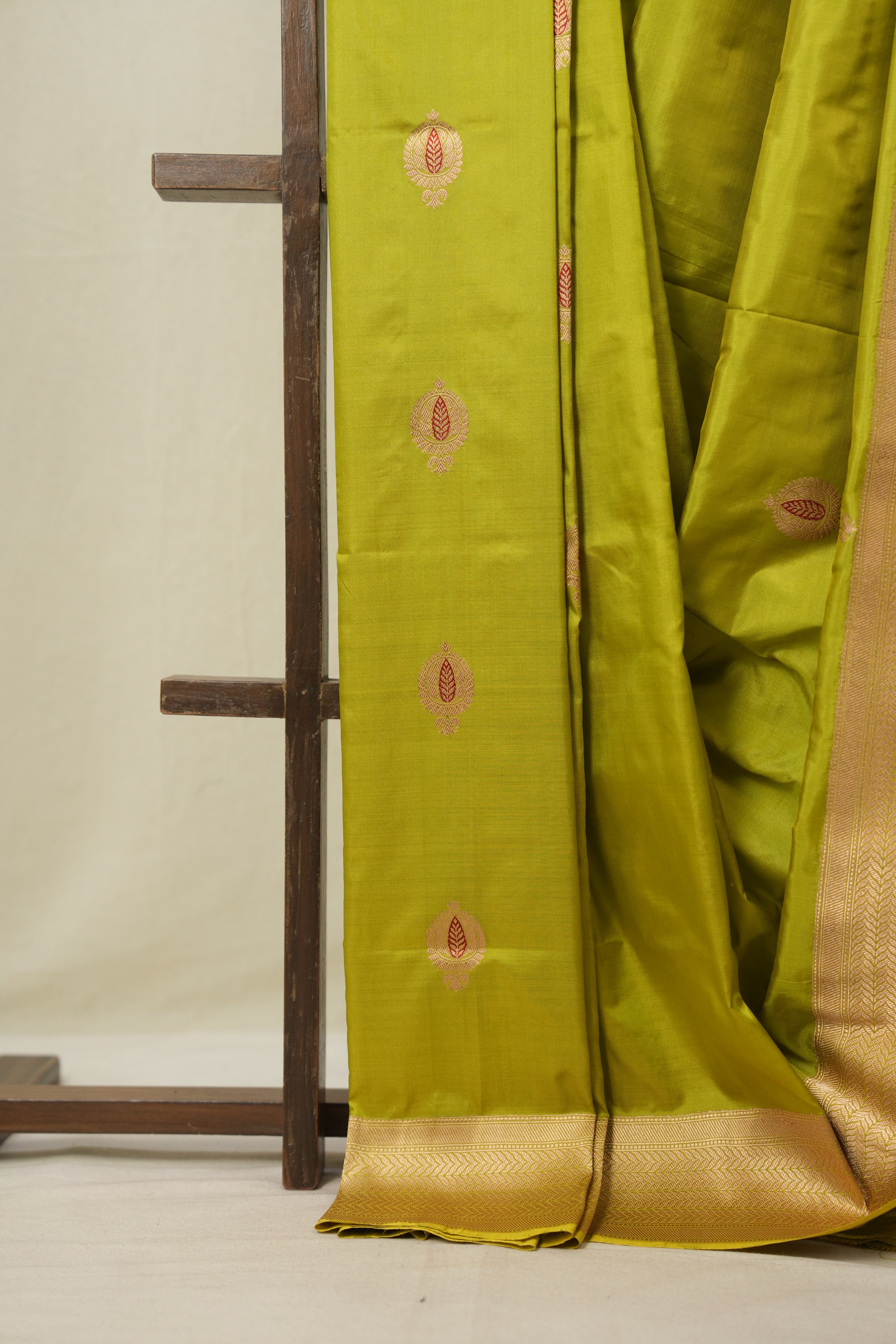 Lime Green Banarasi Silk Saree - SRLGBSS881