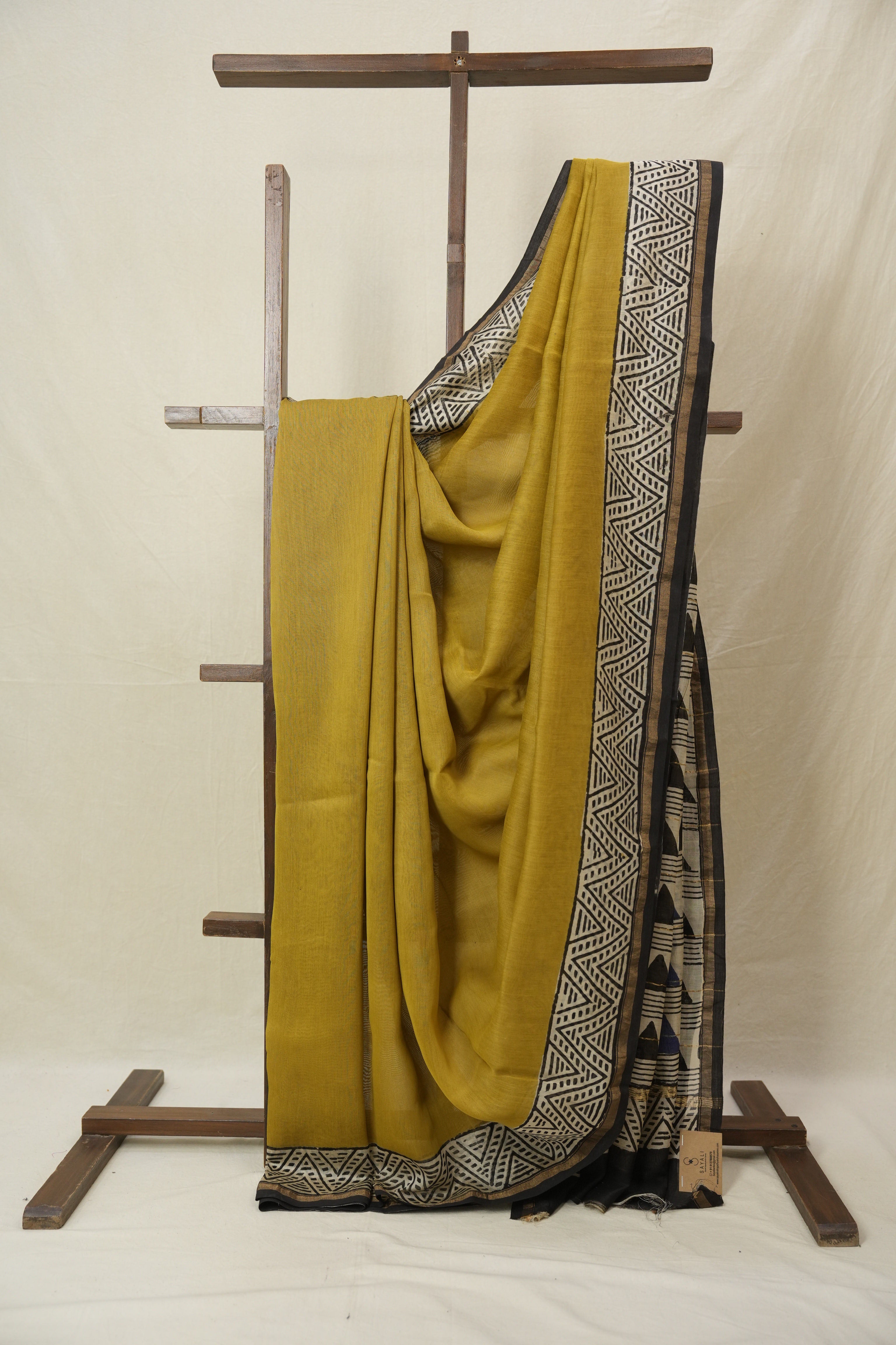Olive Green HBP Cotton Silk Saree With Chanderi Border - SROGCSS1542