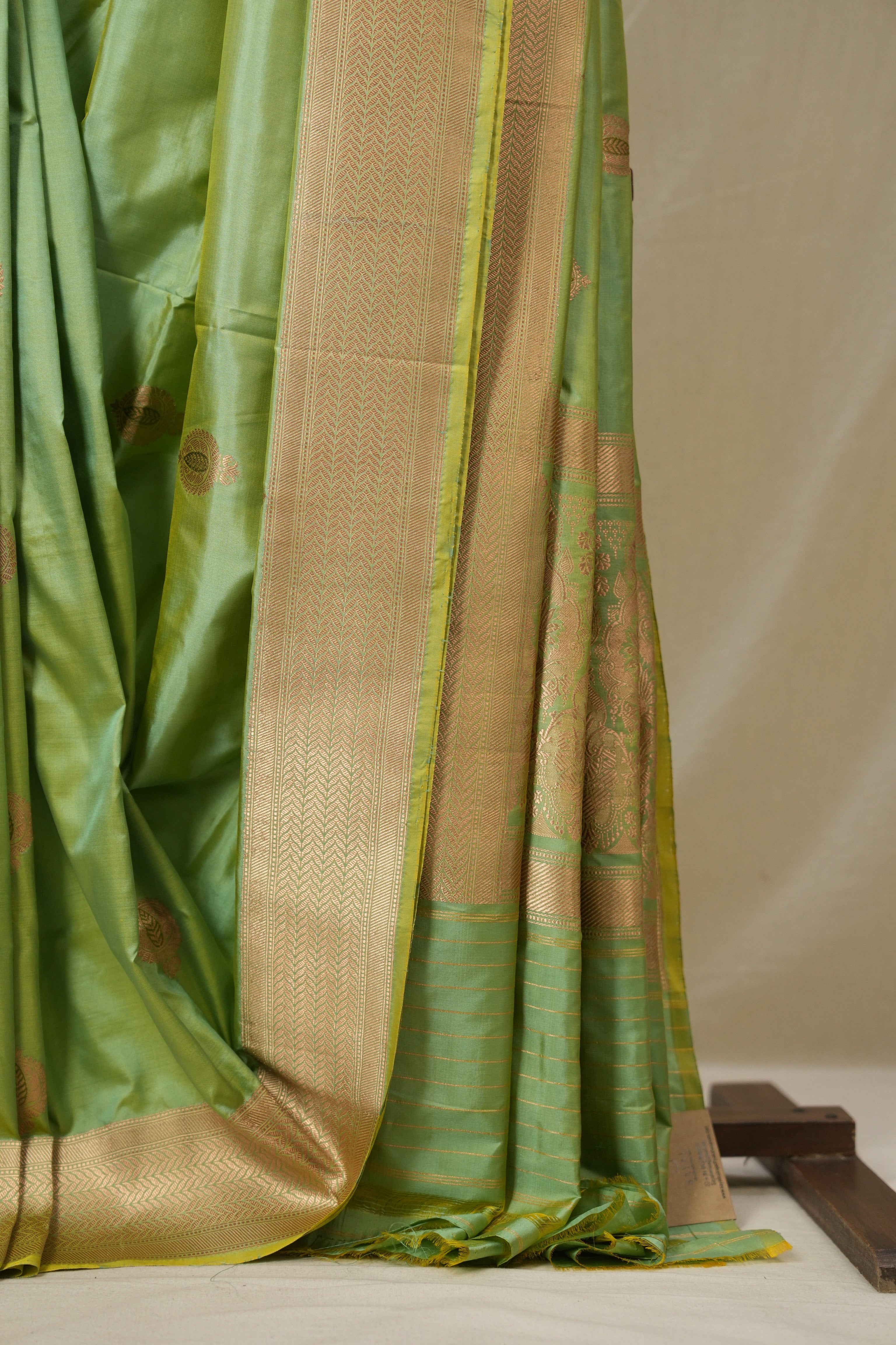 Pista Green Banarasi Silk Saree - SRPGBSS884