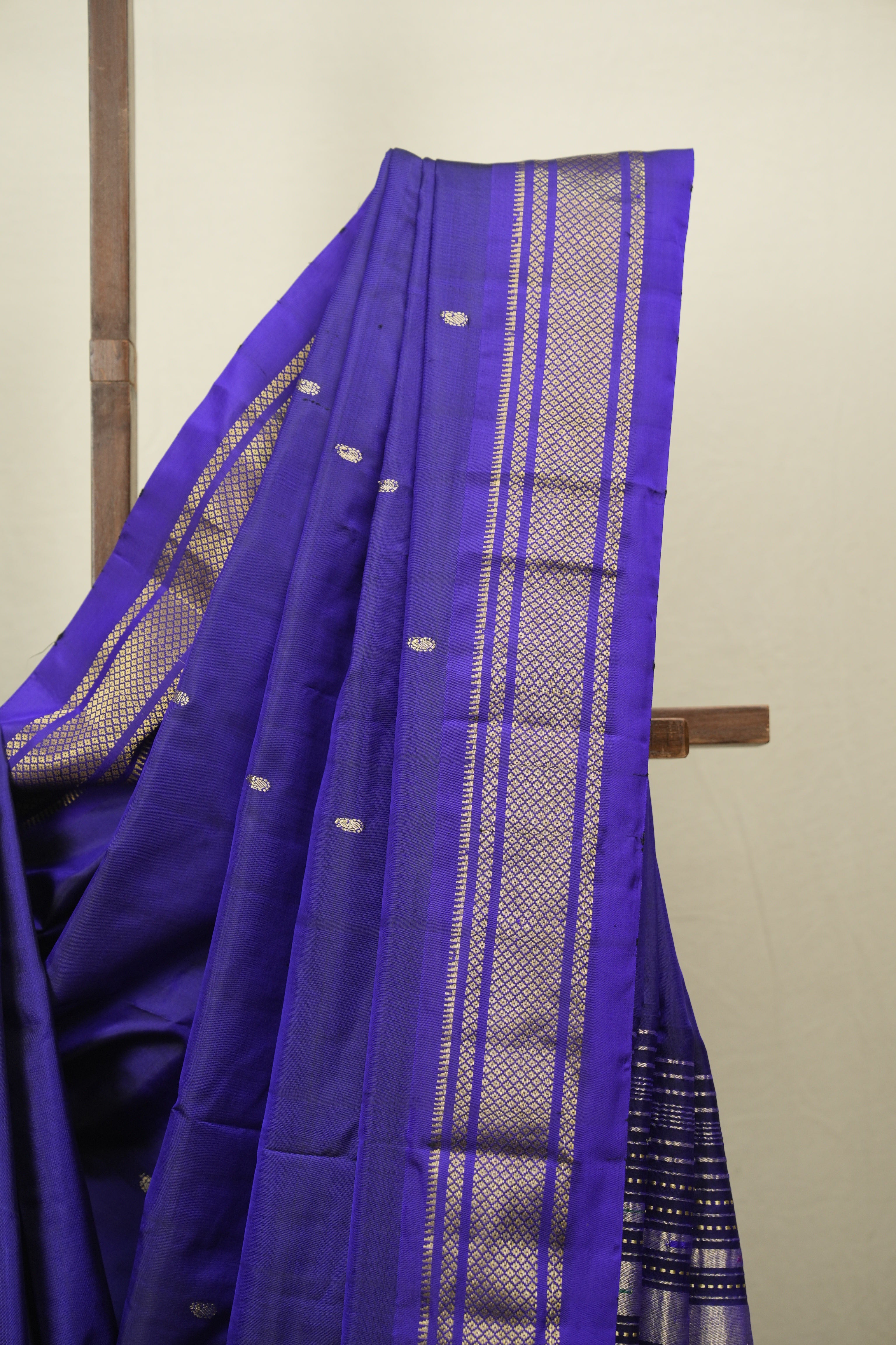 Navy Blue Silk Paithani Saree - SRNBSPS826