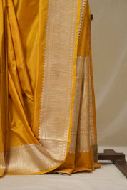 Mustard Yellow Banarasi Silk Saree - SRMYBSS886