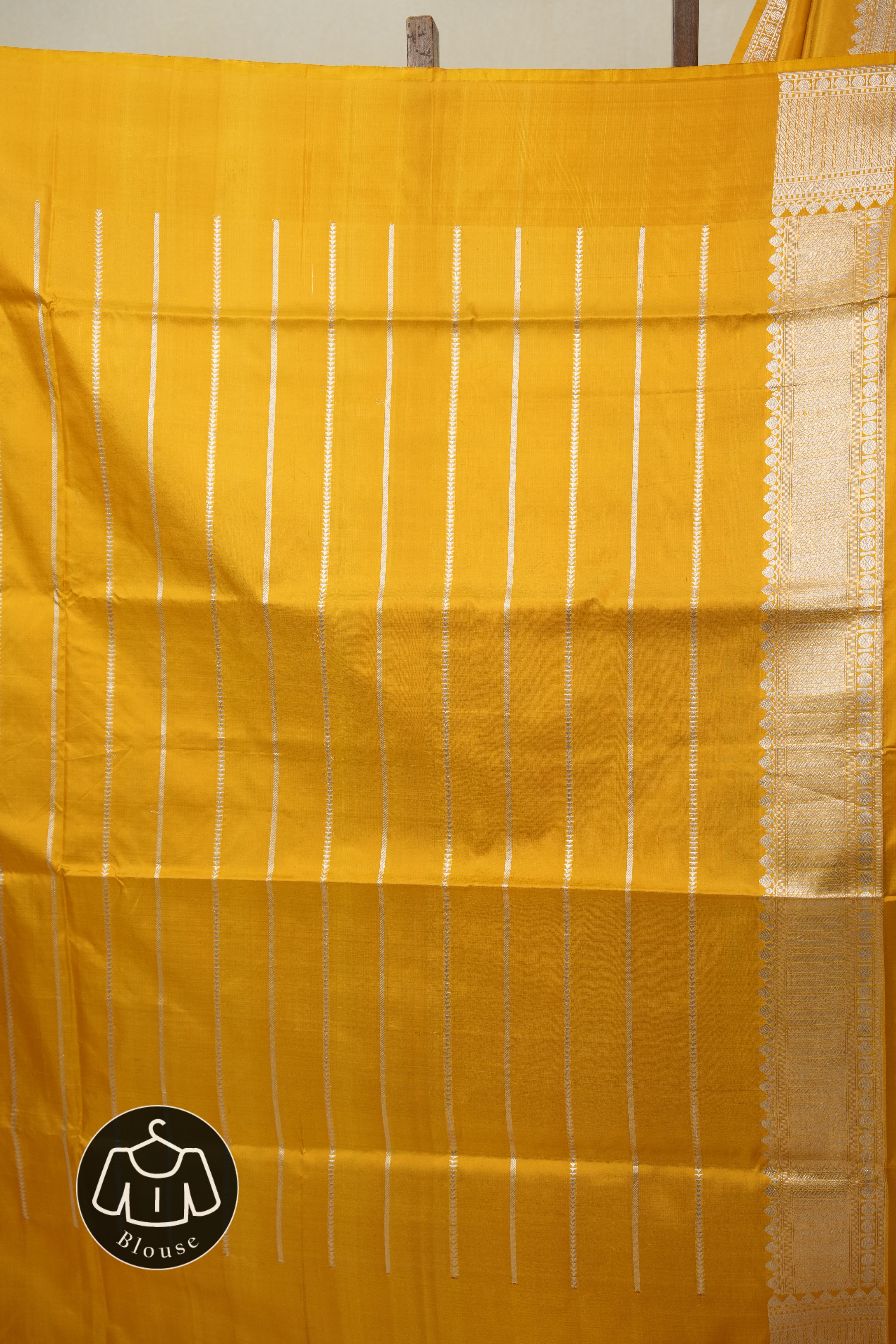 Mustard Yellow Banarasi Silk Saree - SRMYBSS886