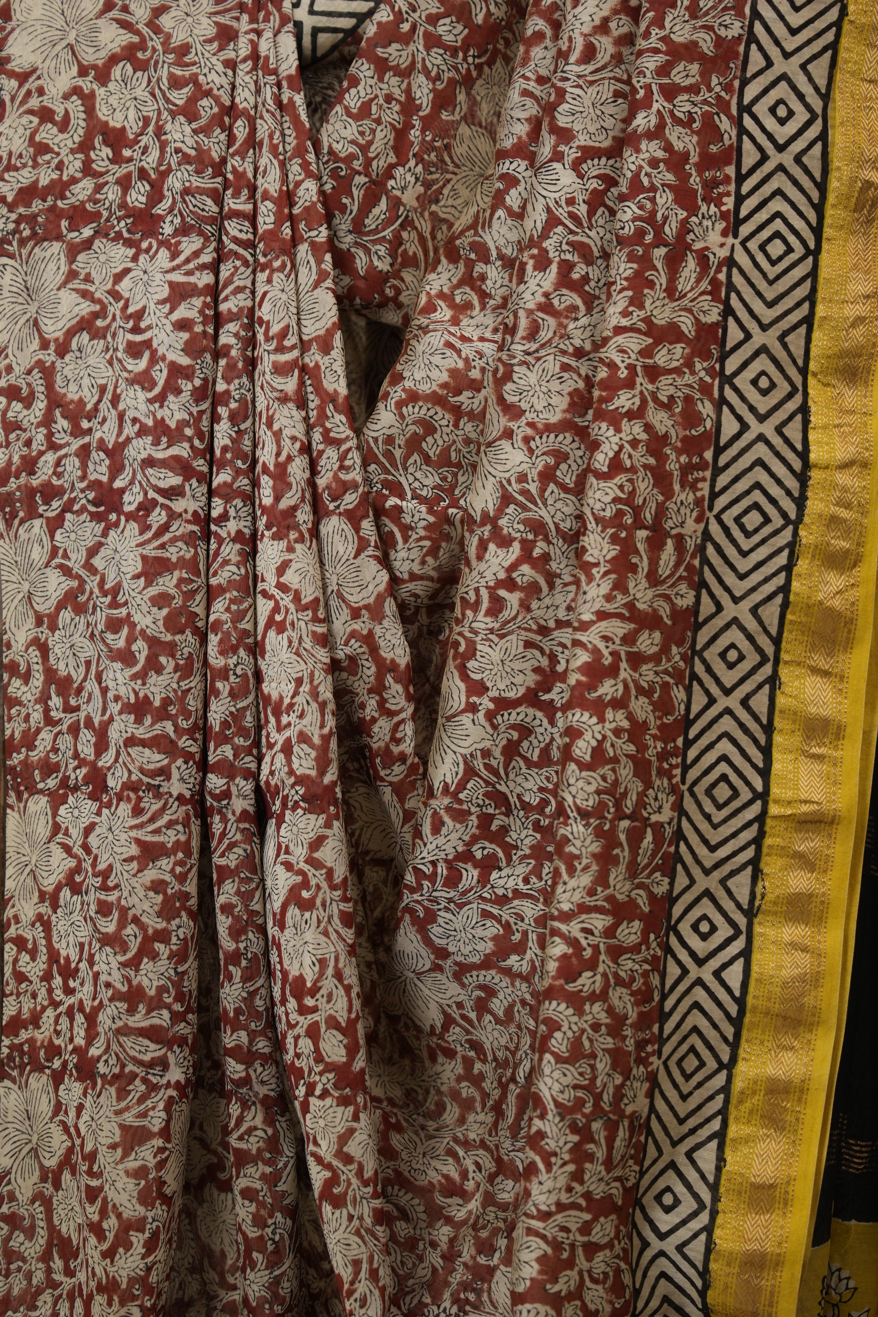 Maroon HBP Cotton Silk Saree With Maheshwari Border - SRMCSS1571