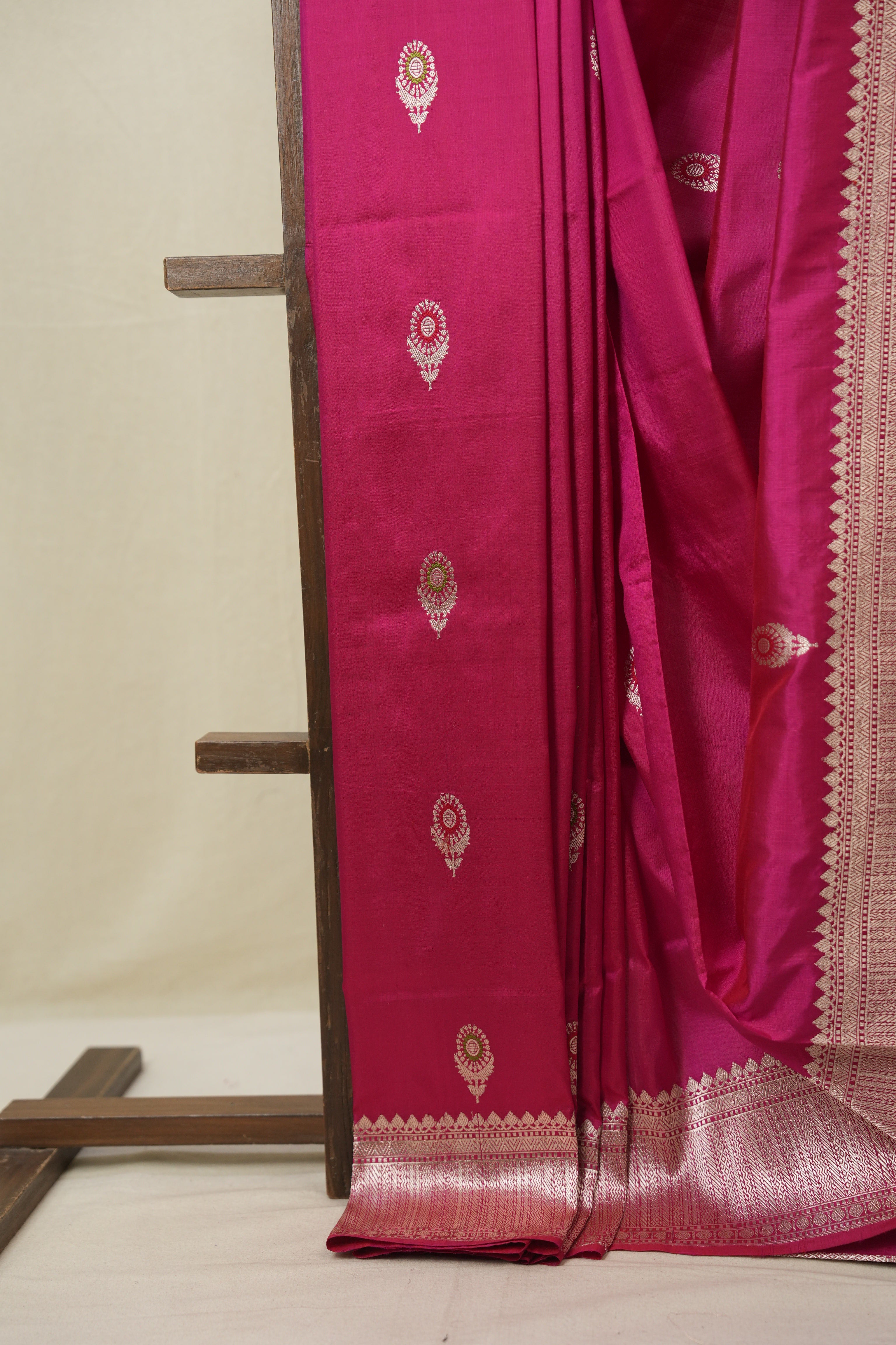 Rani Pink Banarasi Silk Saree - SRRPBSS885
